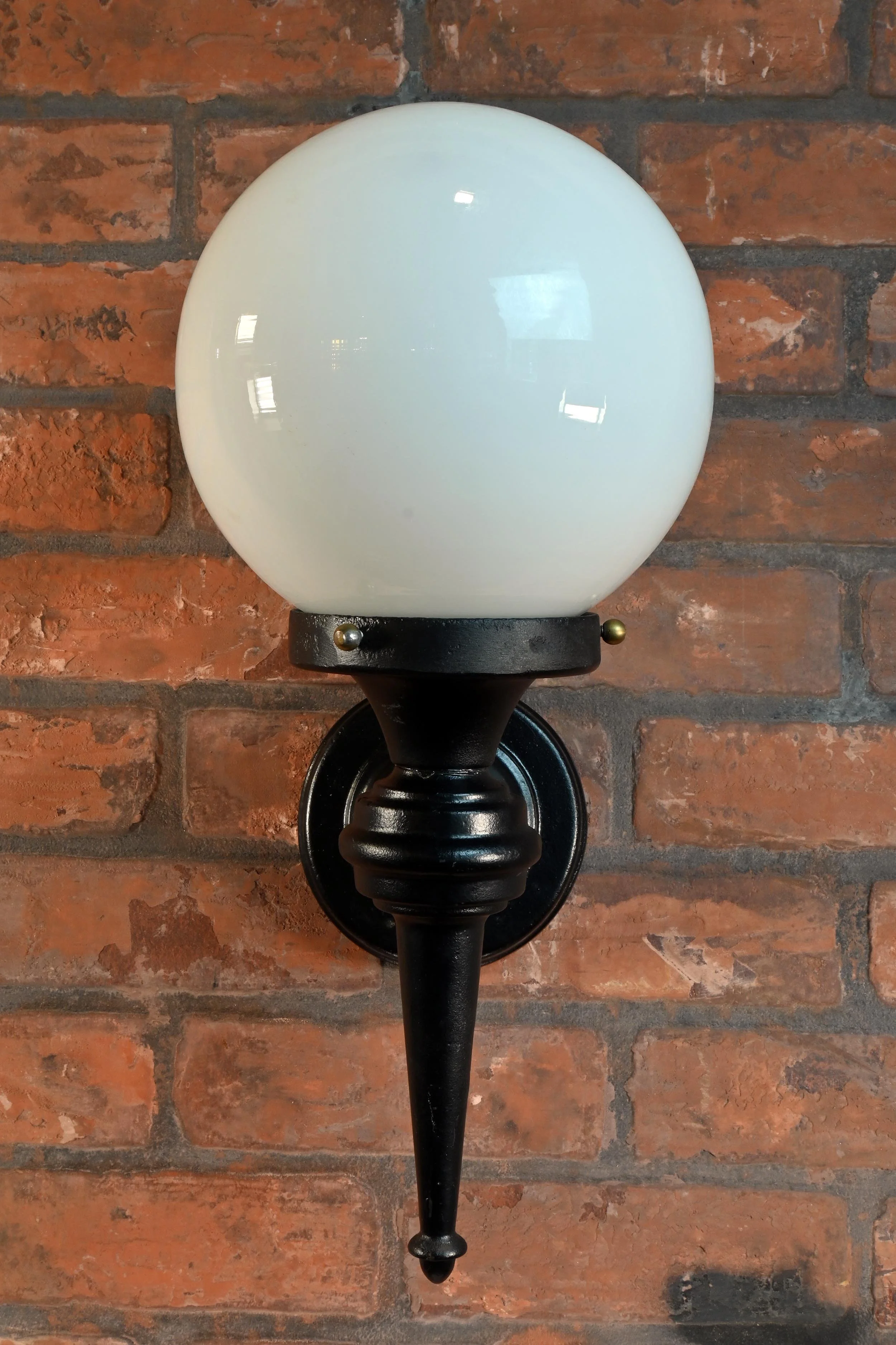 61364B+Single+cast+iron+fixture+2.jpg