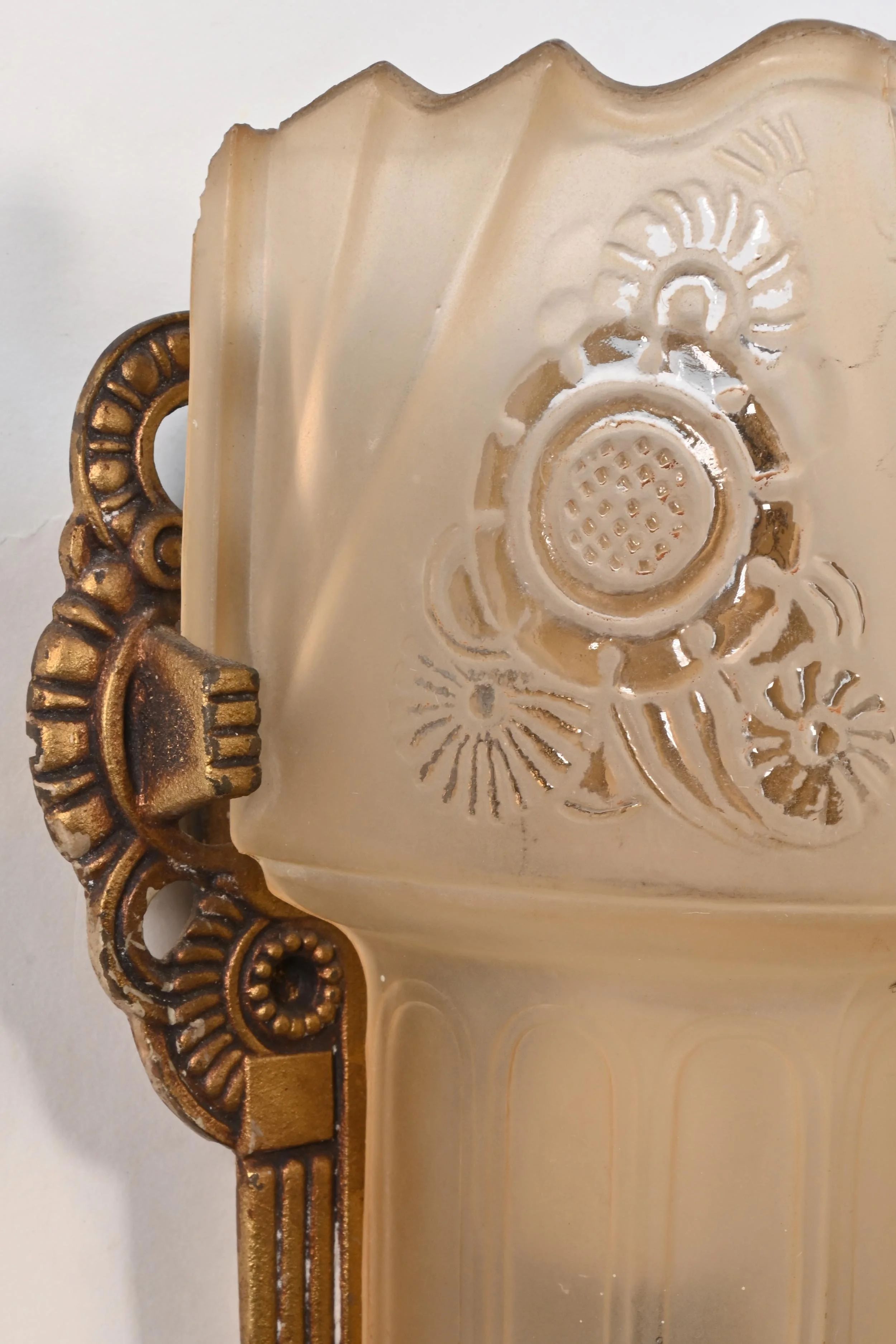 61372+lightolier+sconce+pair+4.jpg