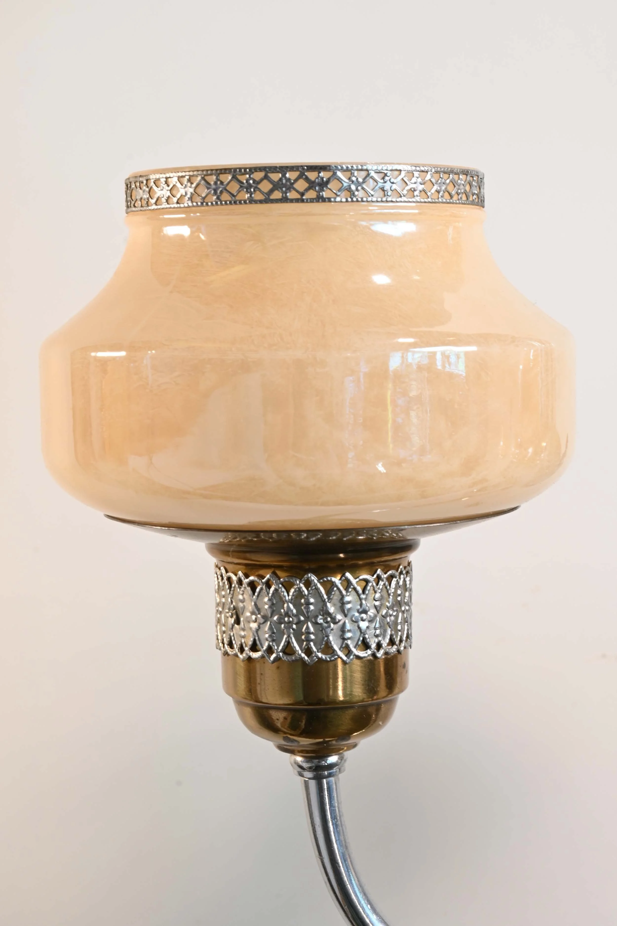 61269+filigree+custard+2+shade+4.jpg