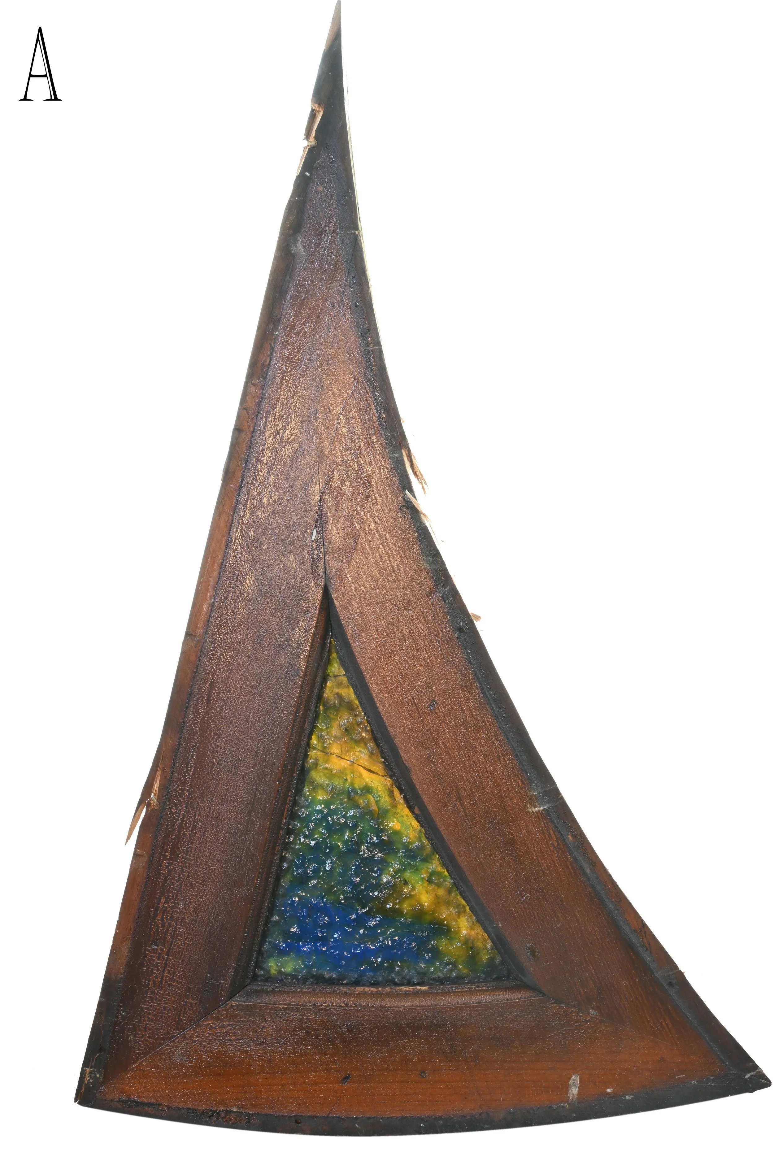 60168-a-petite-blue-green-kite-window-2.jpg