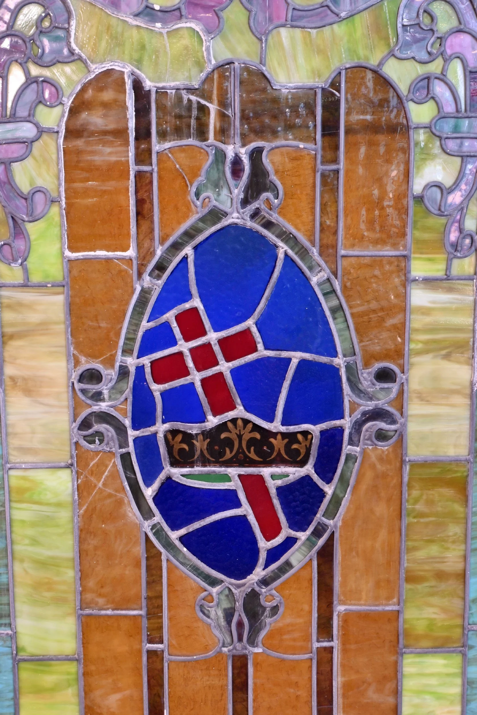 61660+arched+double+hung+stained+glass+with+cross+and+dedication+3.jpg