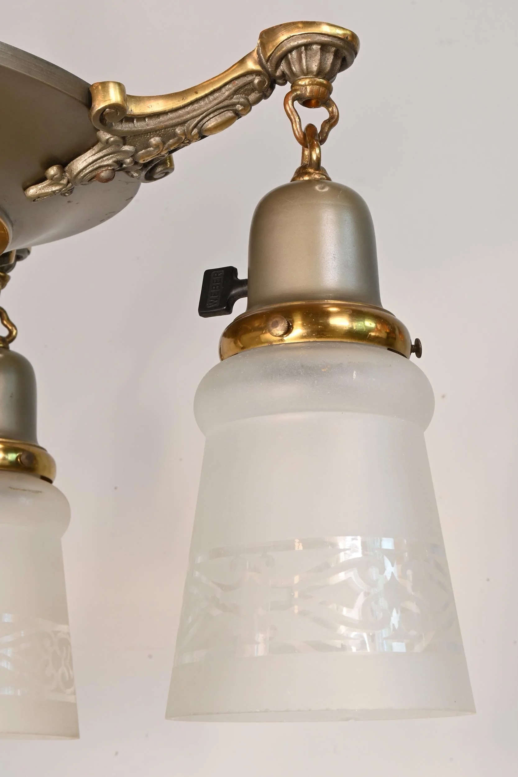 62072+pan+4arm+with+etched+shades+5.jpg