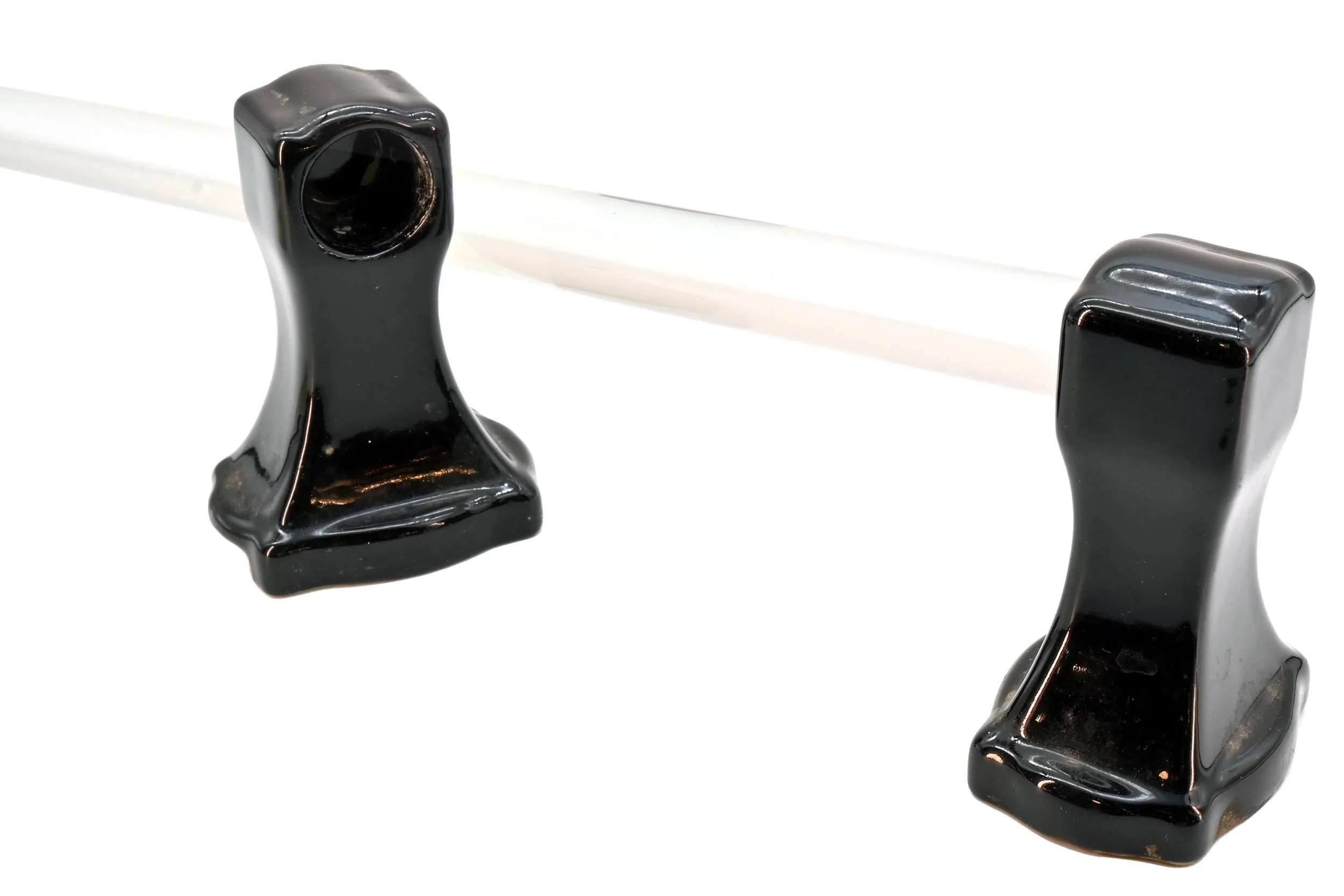62644+glass+rod+black+porcelain+2.jpg