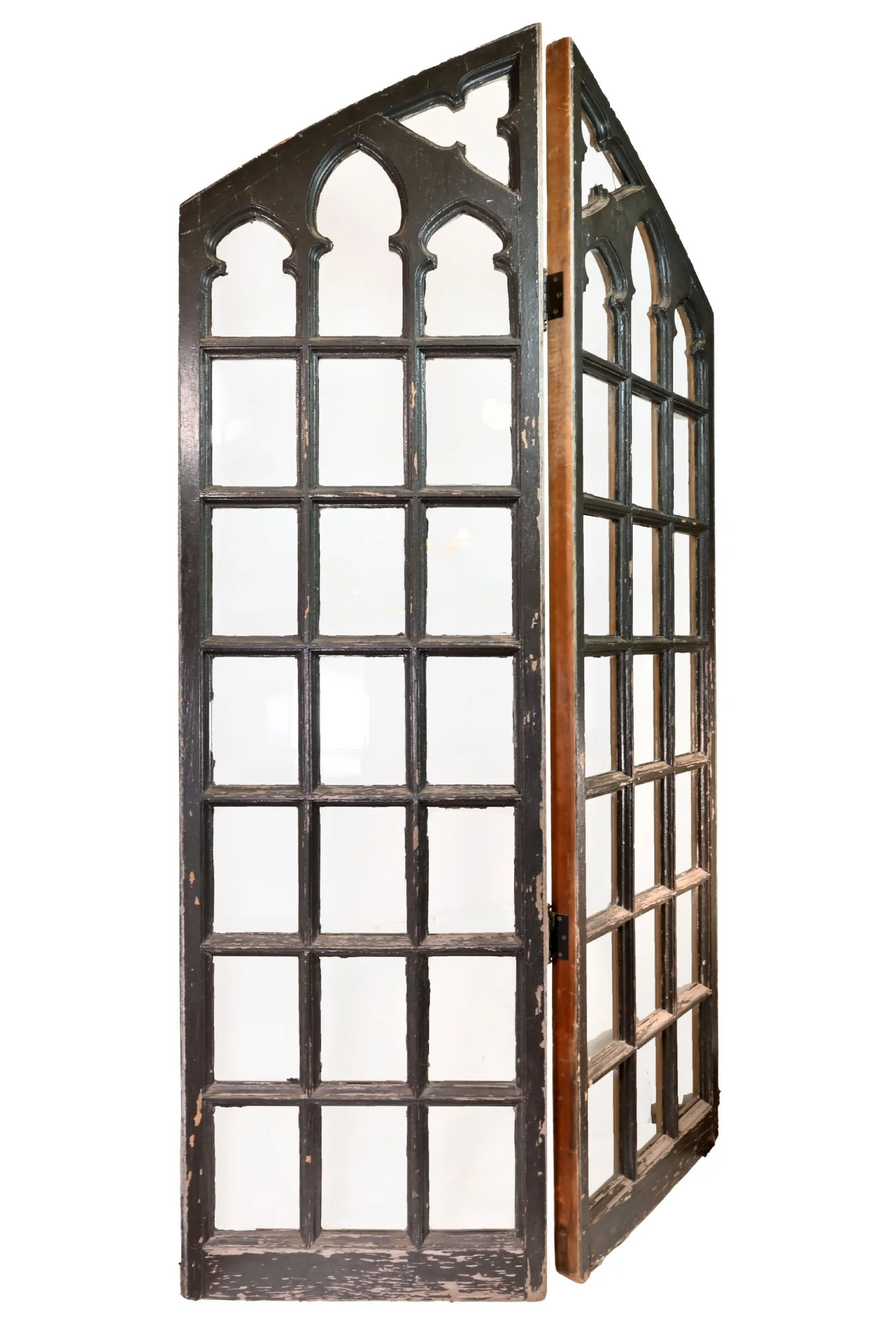 82043+gothic+arched+window+set+2.jpg