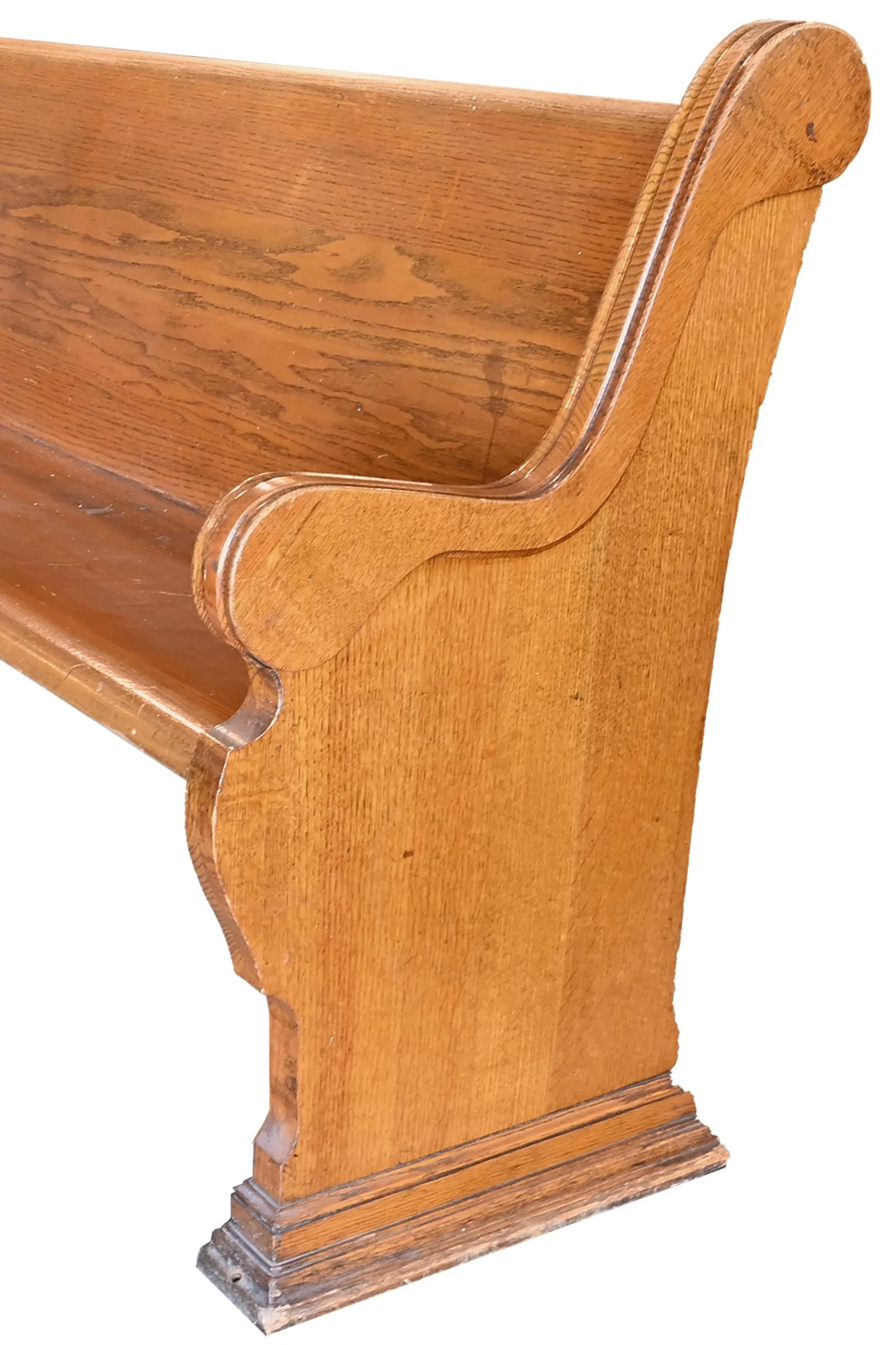 62977+simple+oak+pew+seating+3.jpg