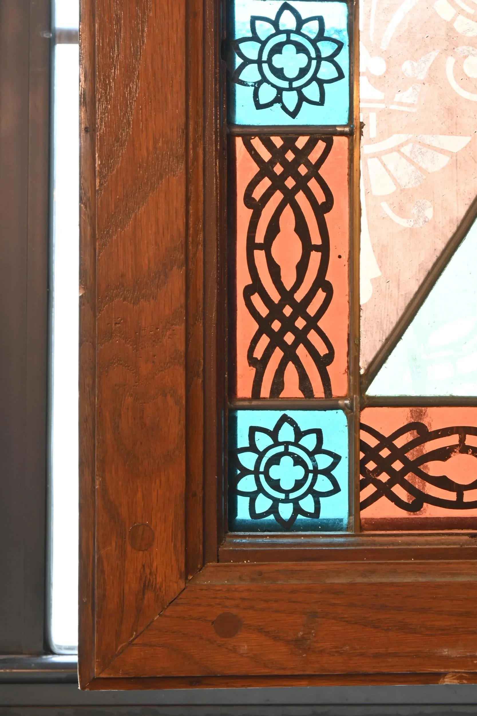 62835+harlequin+patterned+stenciled+glass+1.jpg
