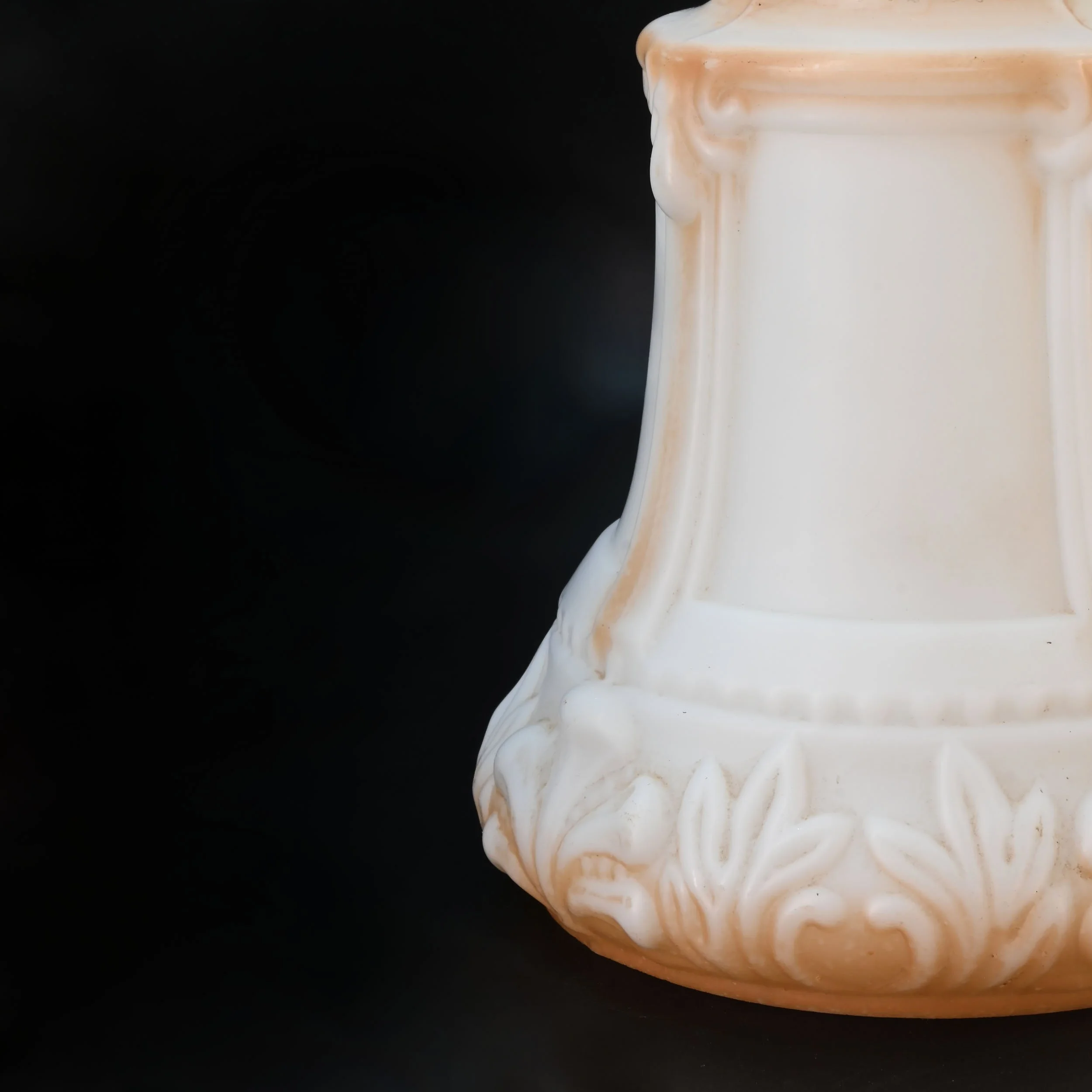 S62534+white+molded+glass+shades+with+brown+detail+2.jpg