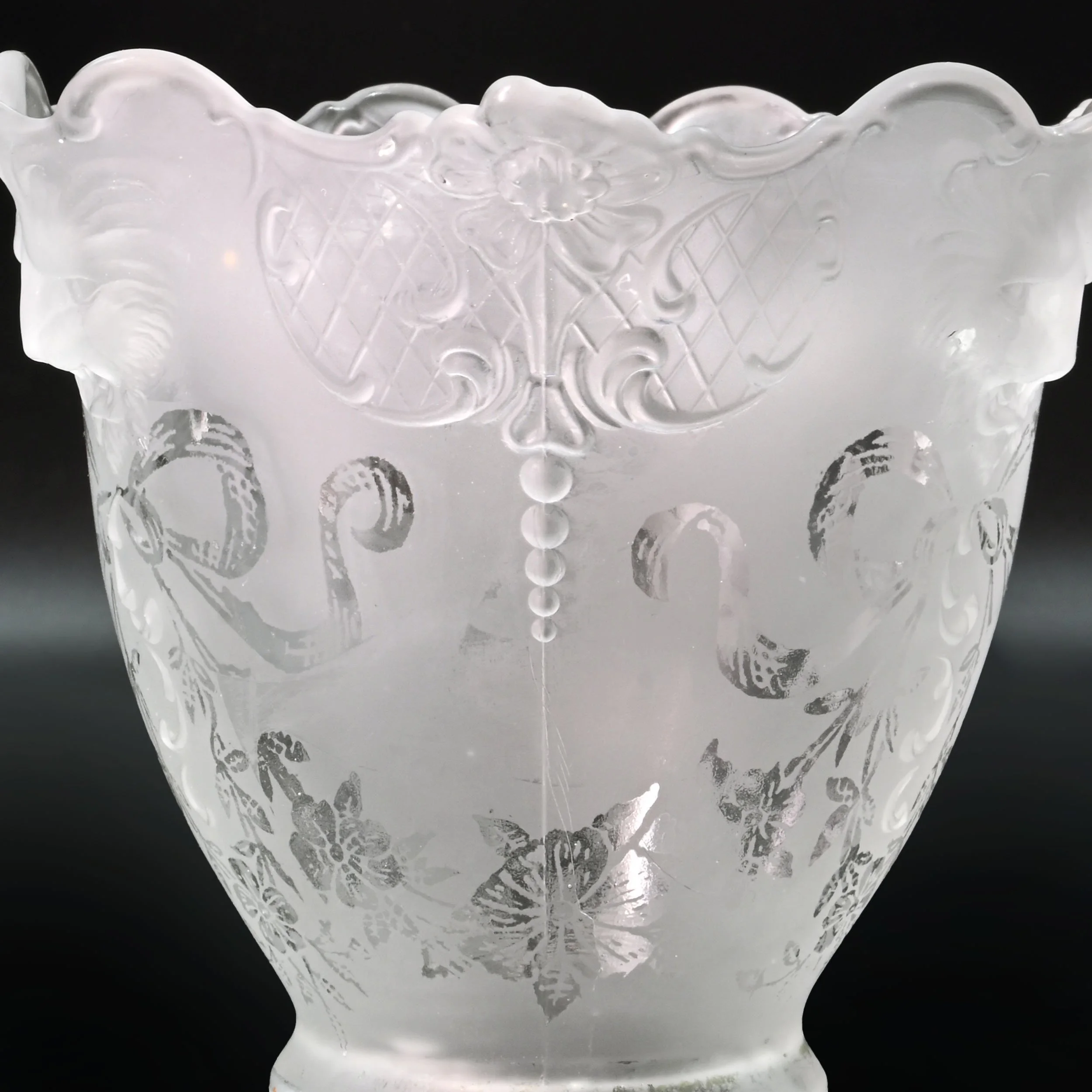 S62828+pressed+lion+face+shades+with+etched+ribbon+pattern+4.jpg