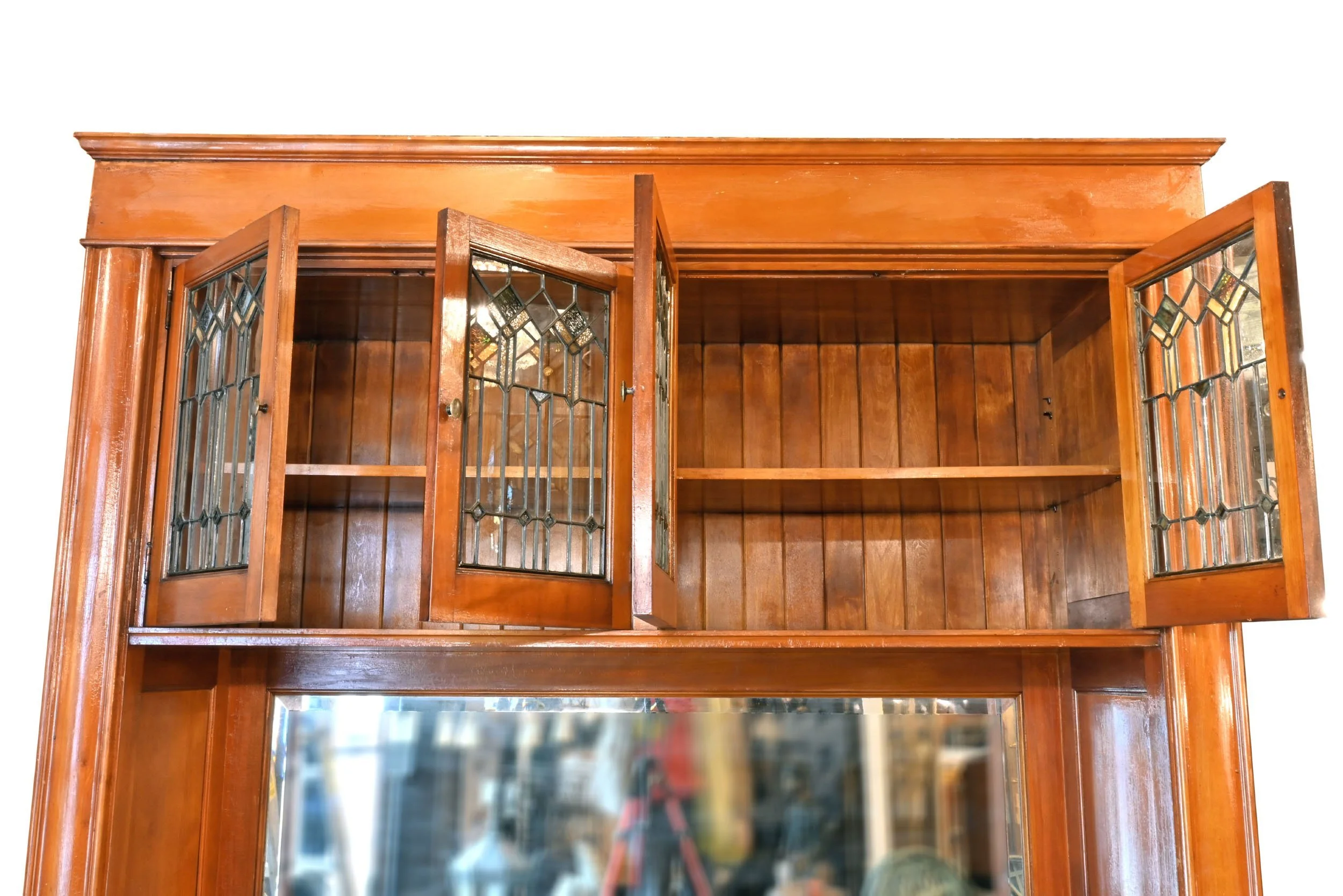 63092+birch+buffet+with+prairie+leaded+glass+doors+5.jpg