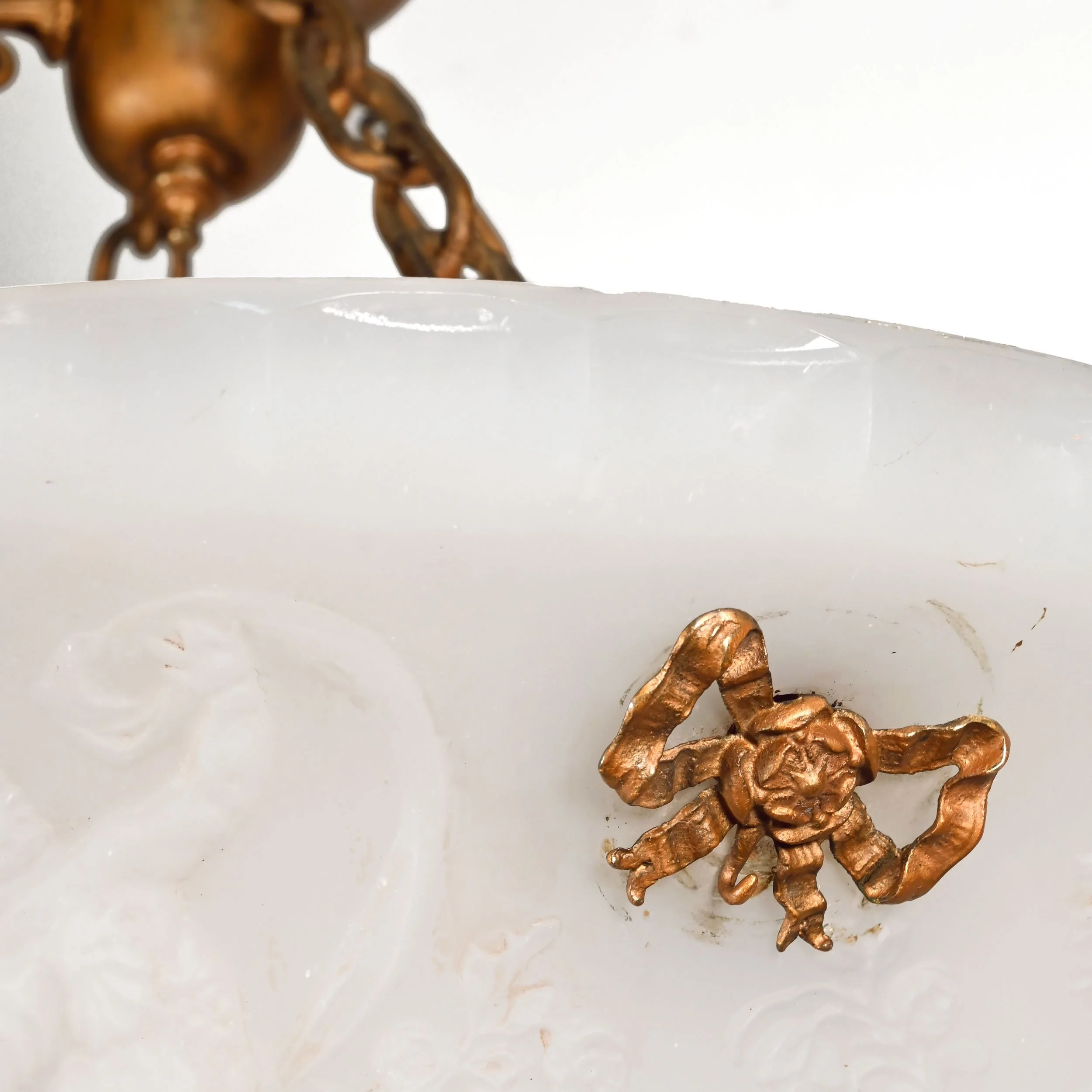 63124+cast+glass+bowl+with+cherubs+and+bows+2.jpg