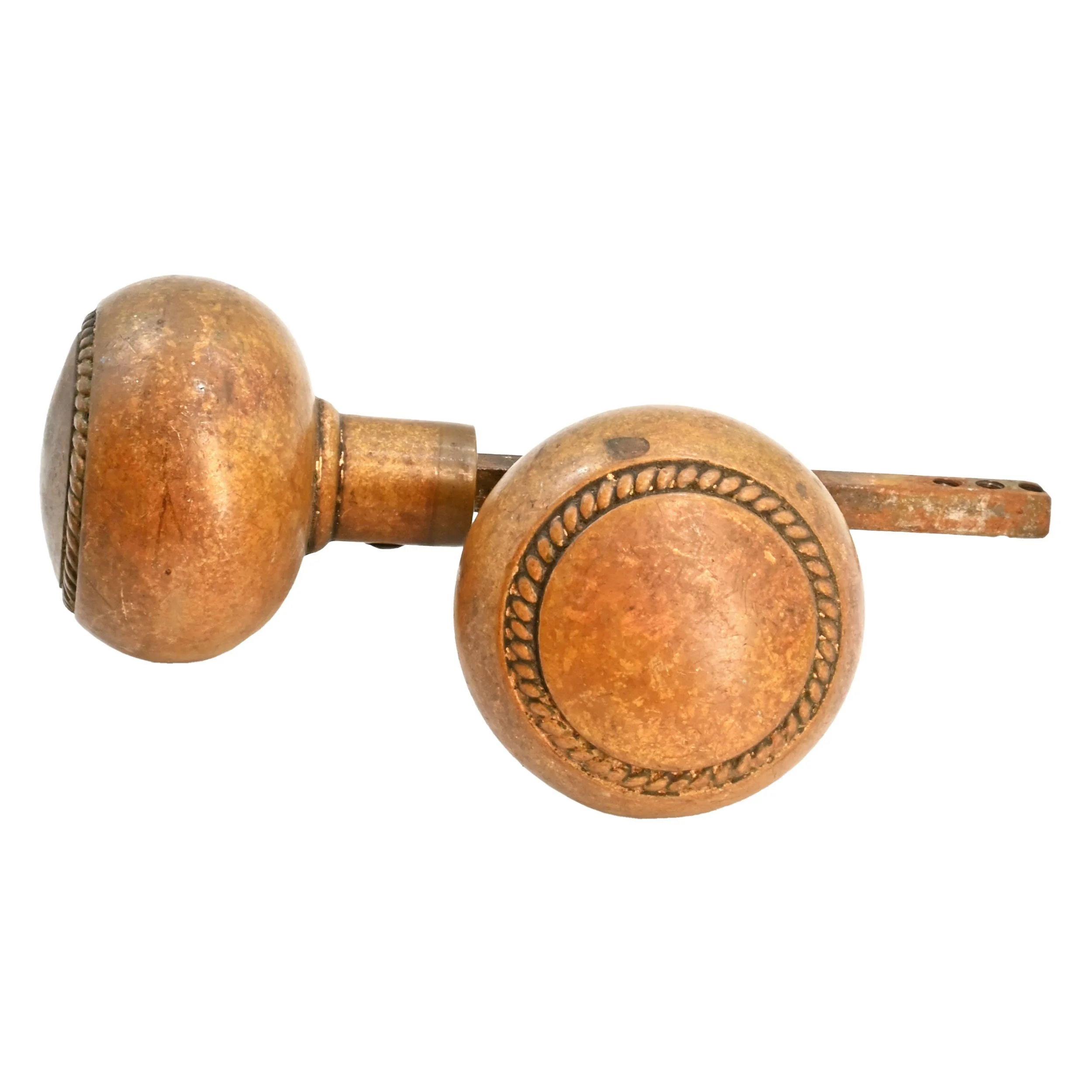 H62496+cast+brass+knobset+with+concentric+rope+2.jpg