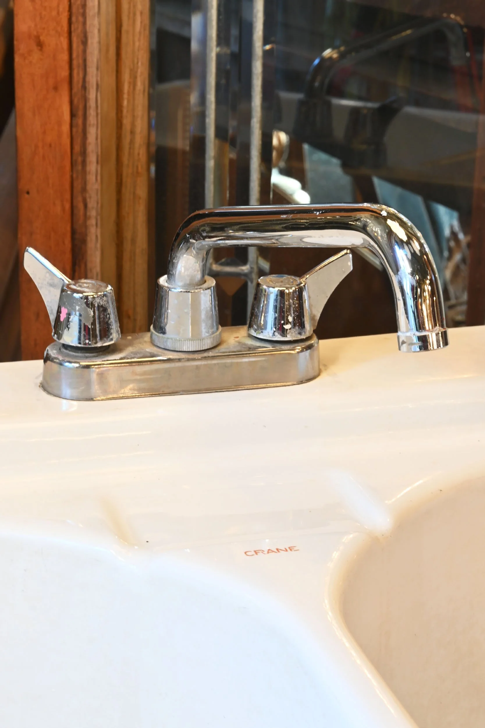 63158+crane+double+basin+porcelain+laundry+sink+3.jpg