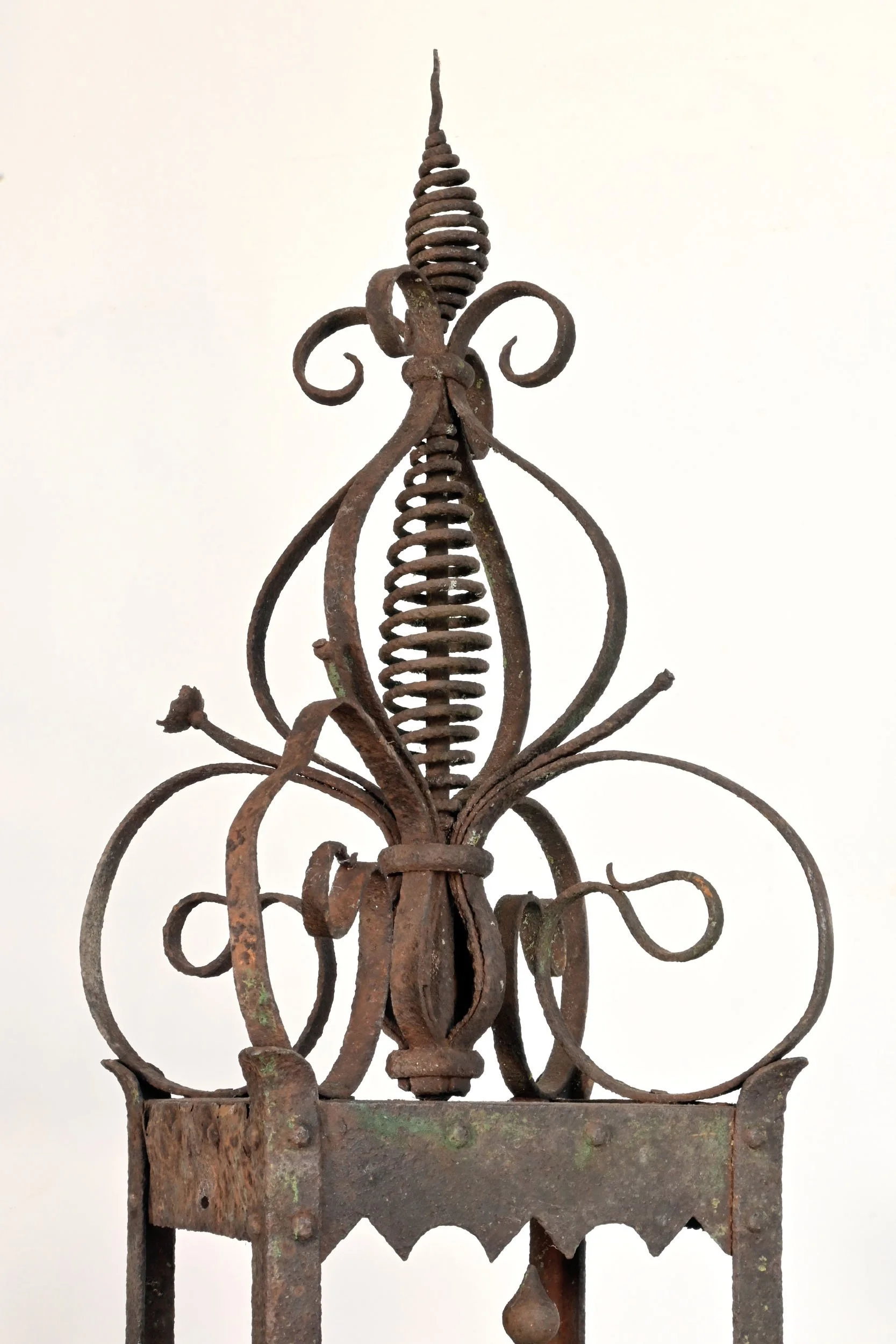 24034+wrought+iron+victorian+stanchion+posts+4.jpg