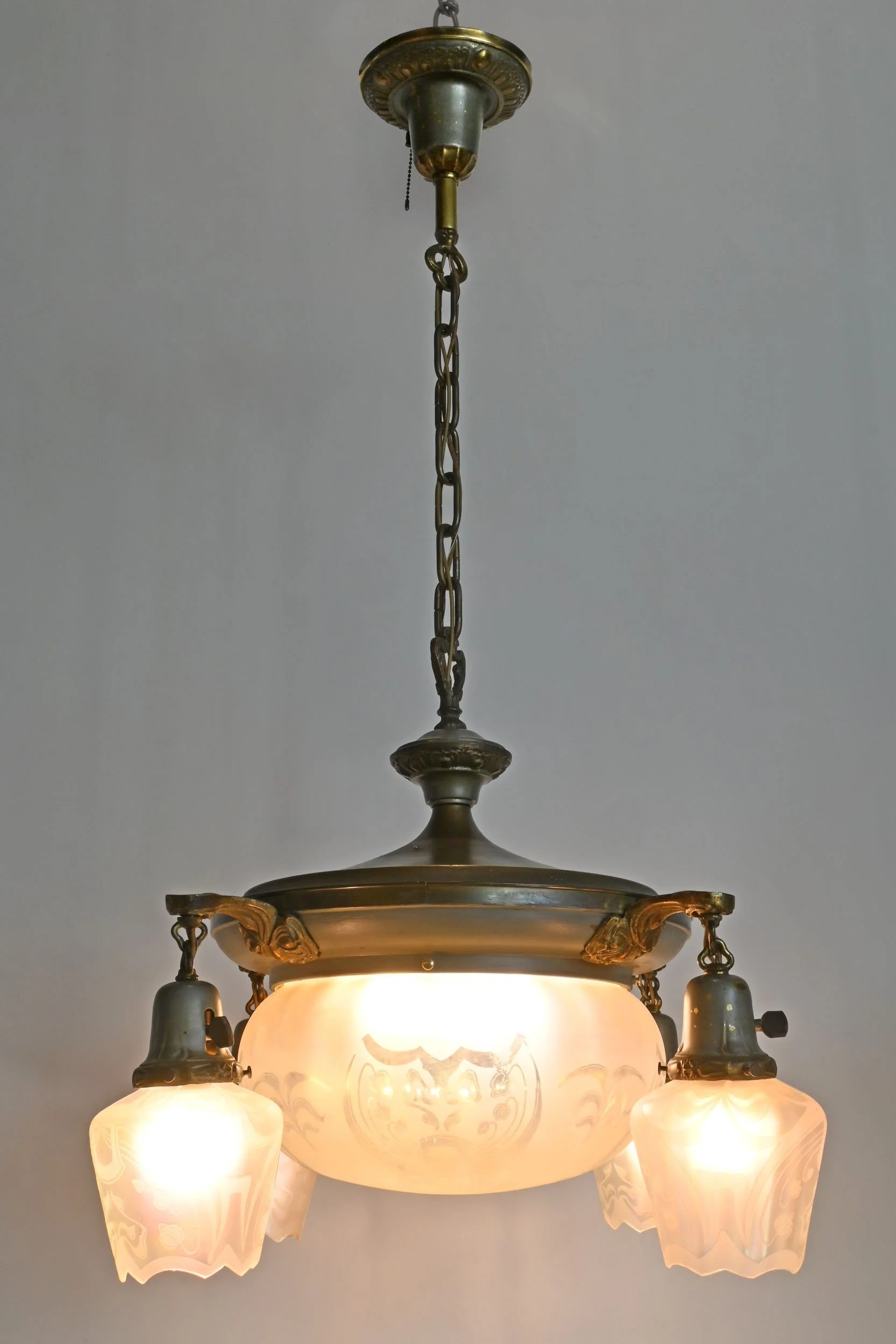 24199+art+nouveau+two+tone+chandelier+with+iridescent+bowl+and+four+matching+shades+1.jpg