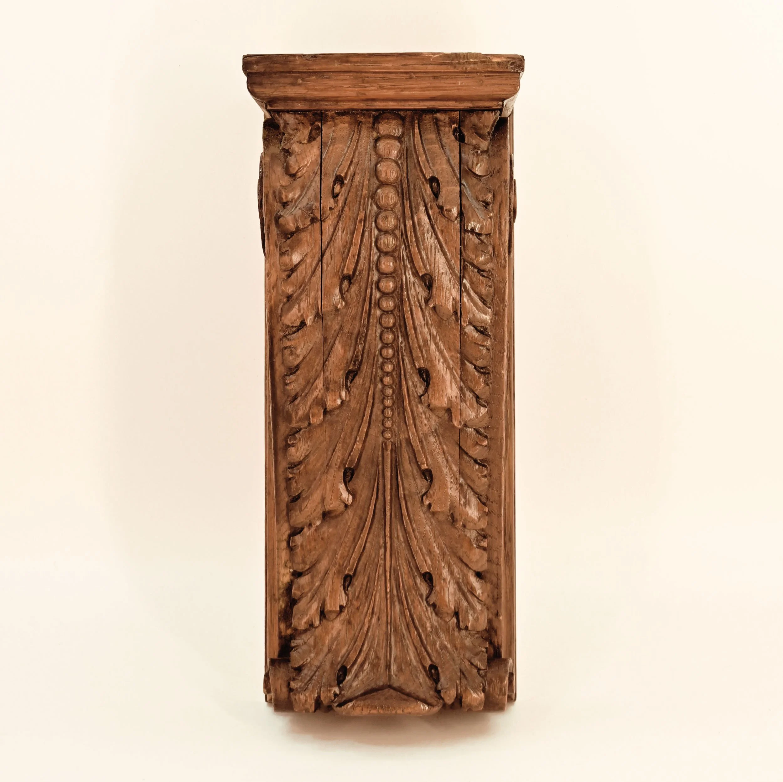 24204+pair+of+carved+oak+corbels+2.jpg