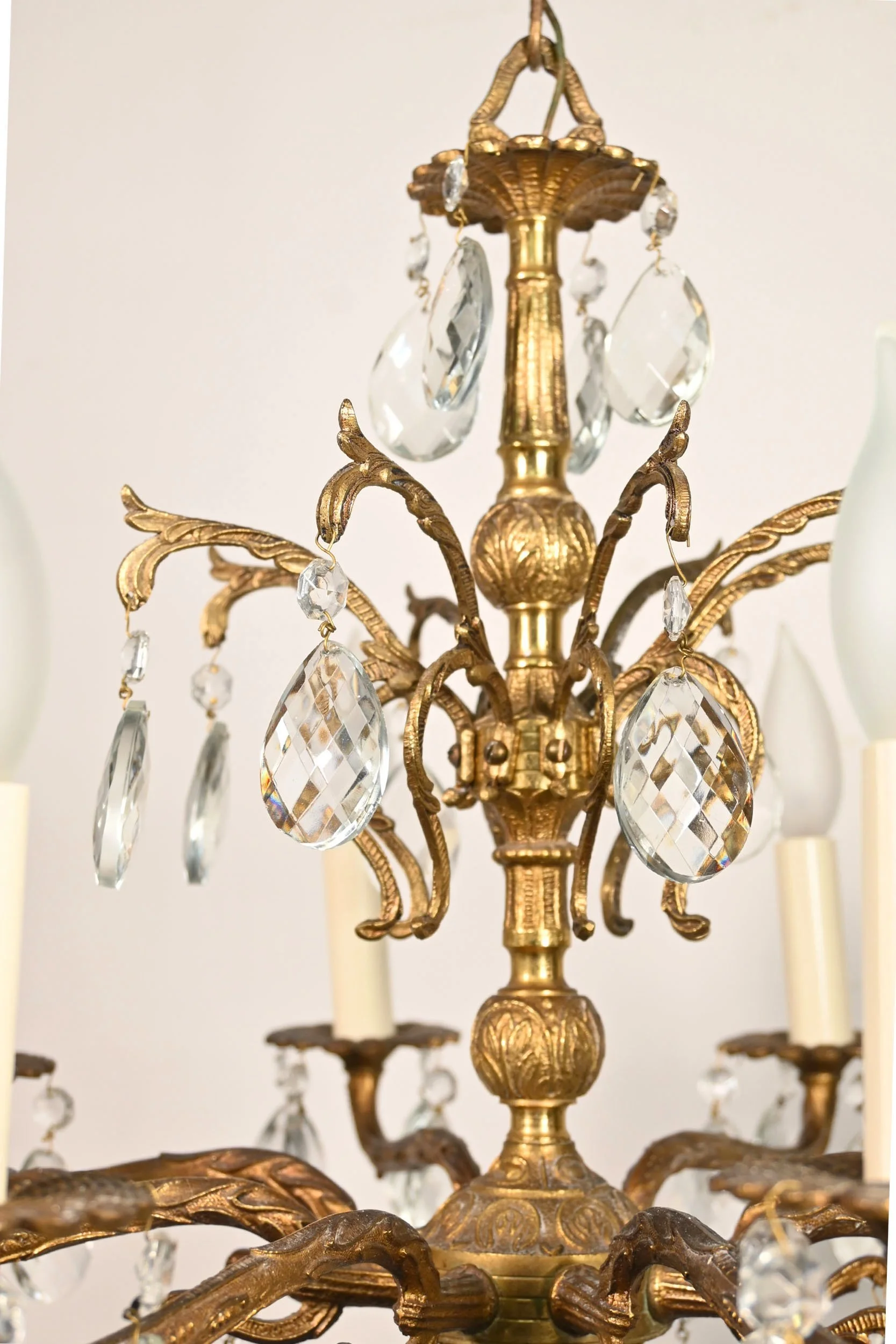 24210+eight+candle+bright+brass+spanish+chandelier+with+teardrop+crystals+4.jpg