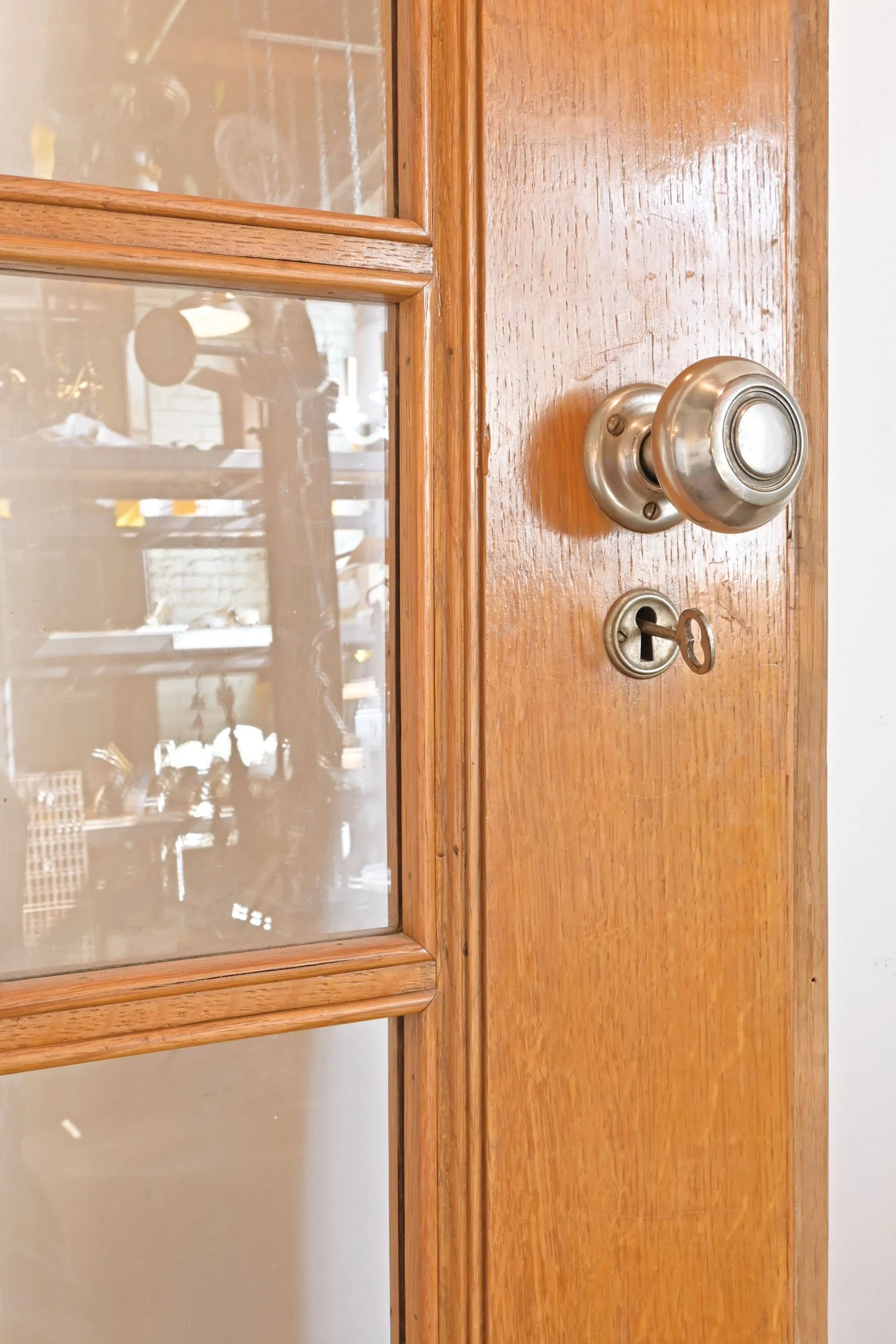24230+arch+top+divided+light+quarter+sawn+full+view+door+in+frame+3.jpg
