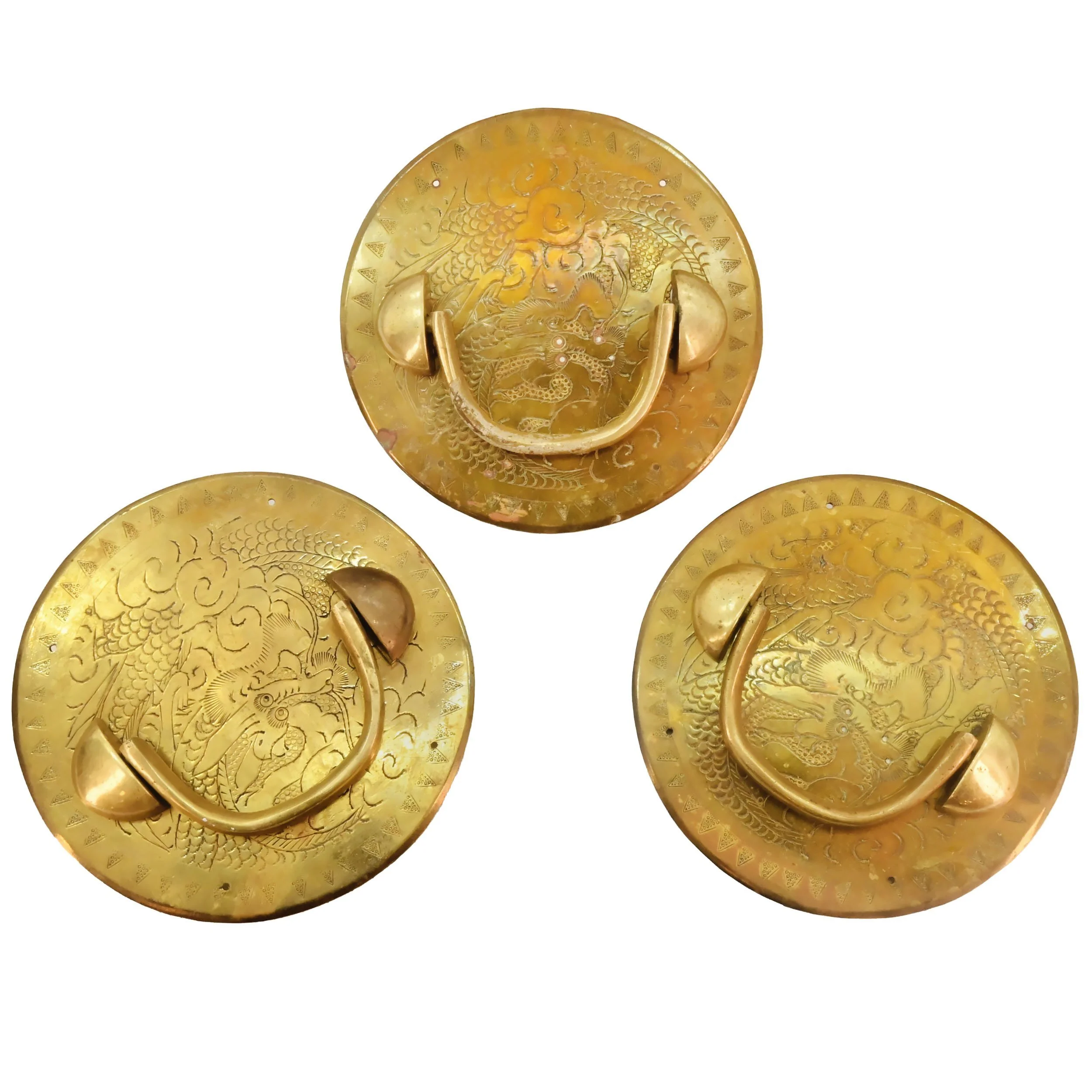 24226+brass+oversized+pull+with+dragon+etching+1.jpg