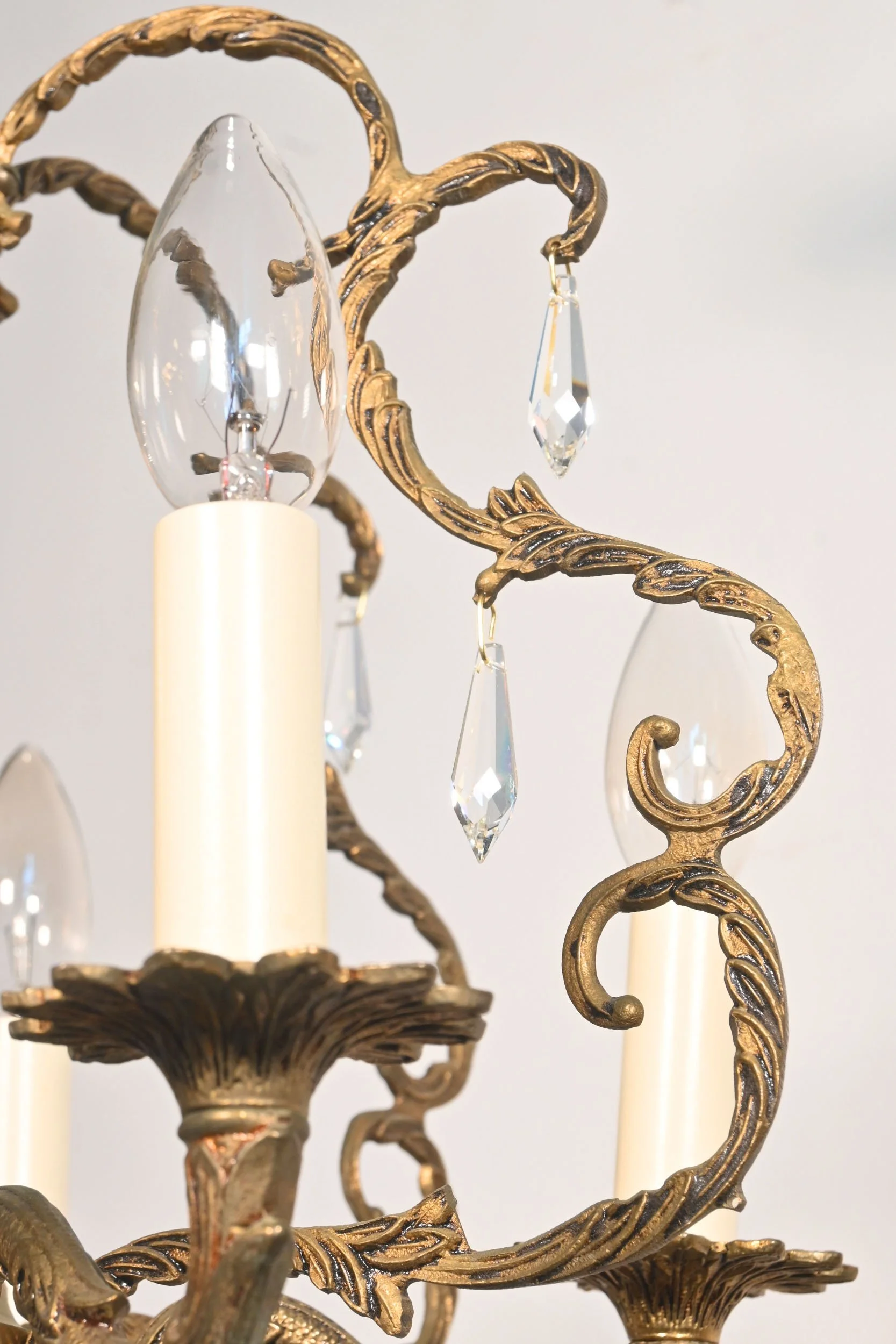24219+medium+spanish+brass+five+candle+chandelier+with+prisms+2.jpg