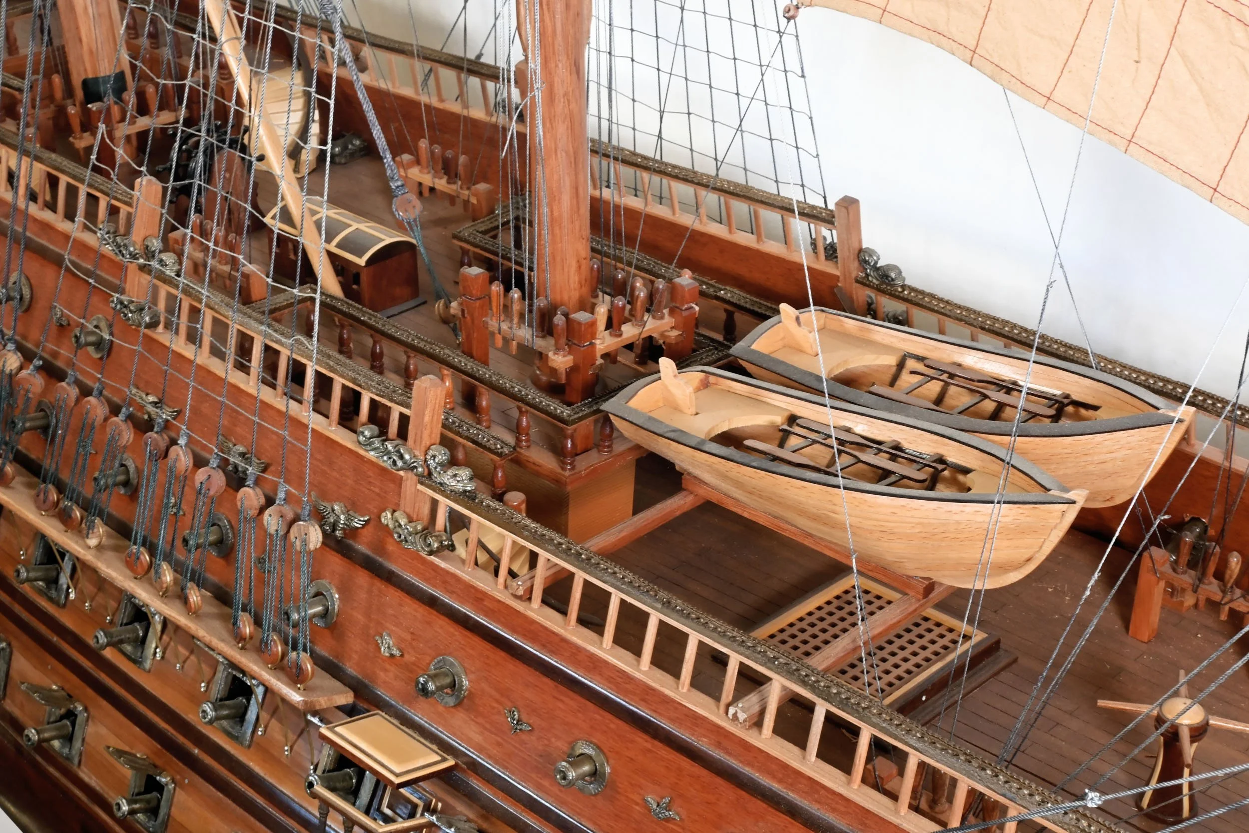 62866+san+filipe+oversized+model+ship+4.jpg