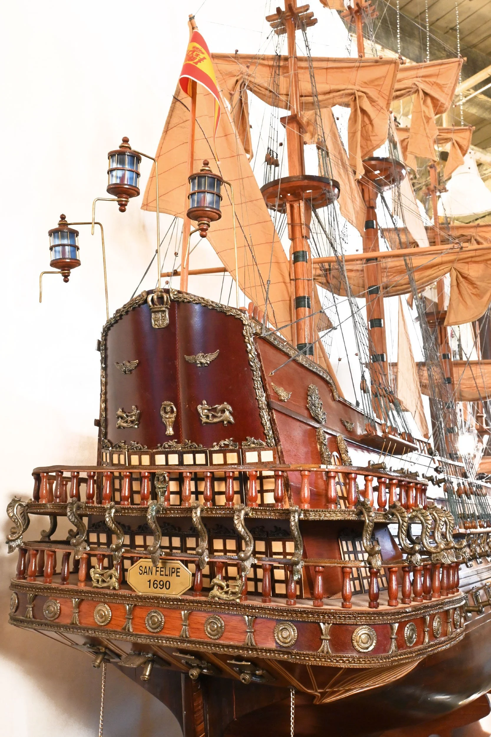 62866+san+filipe+oversized+model+ship+12.jpg