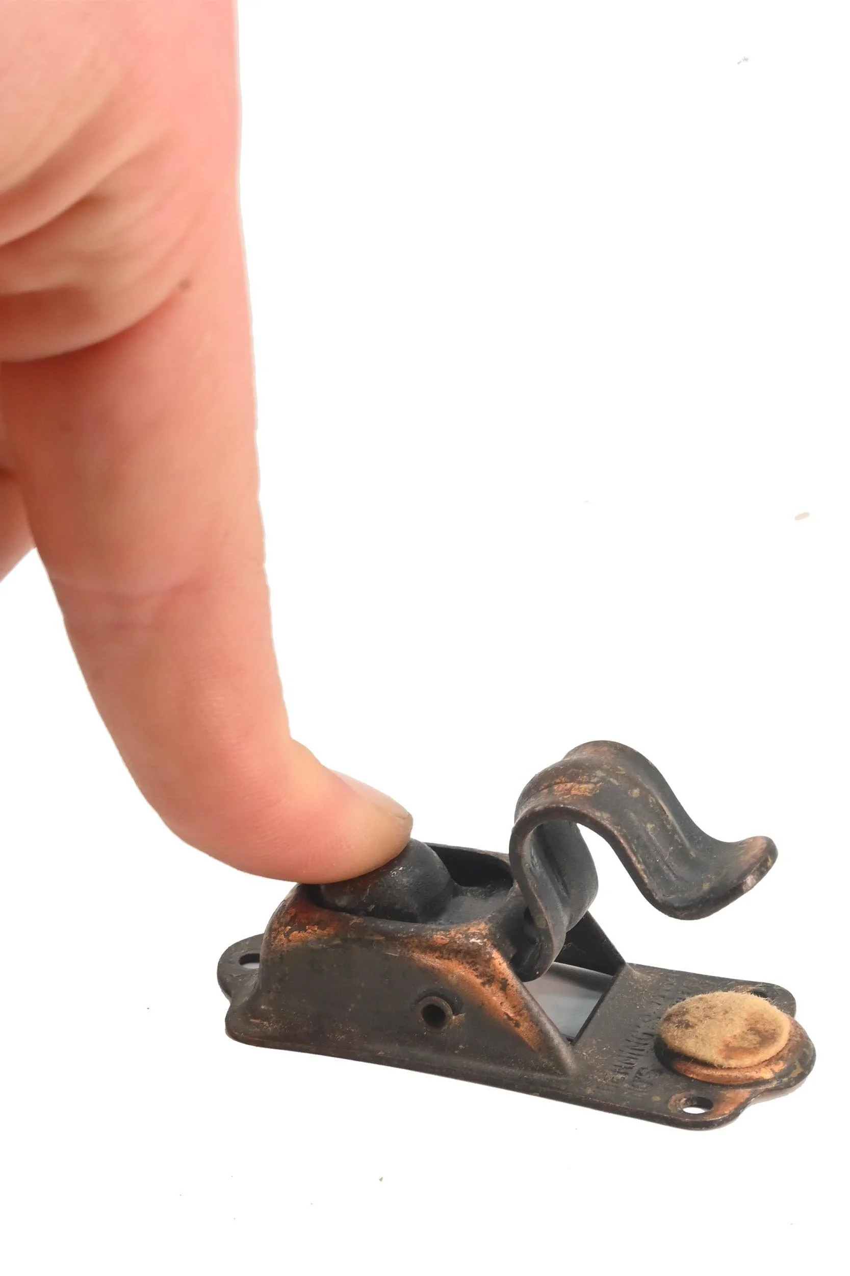 hatclip1.jpg