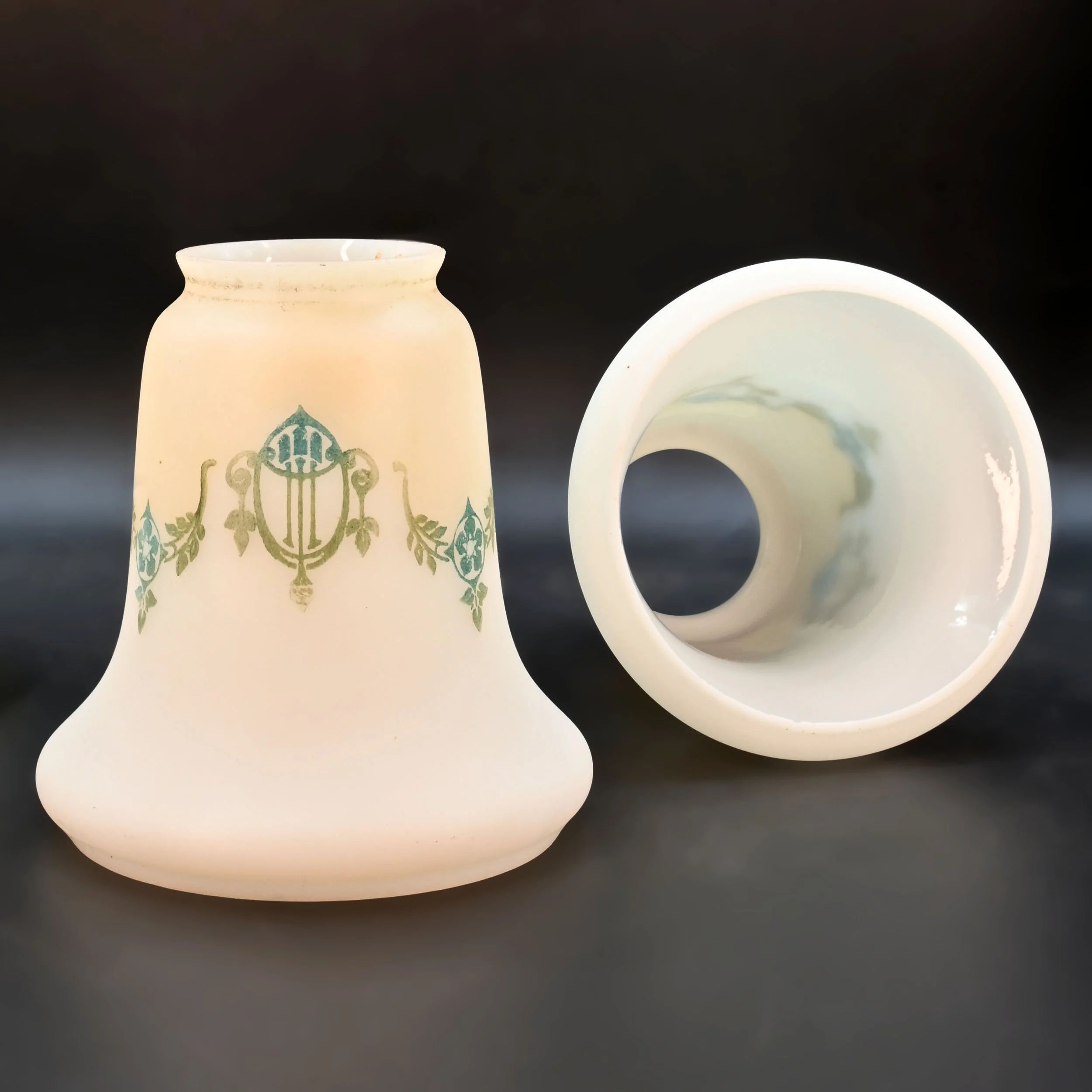 24169+bell+shaped+stencilled+frosted+shades+with+deco+motif+2.jpg
