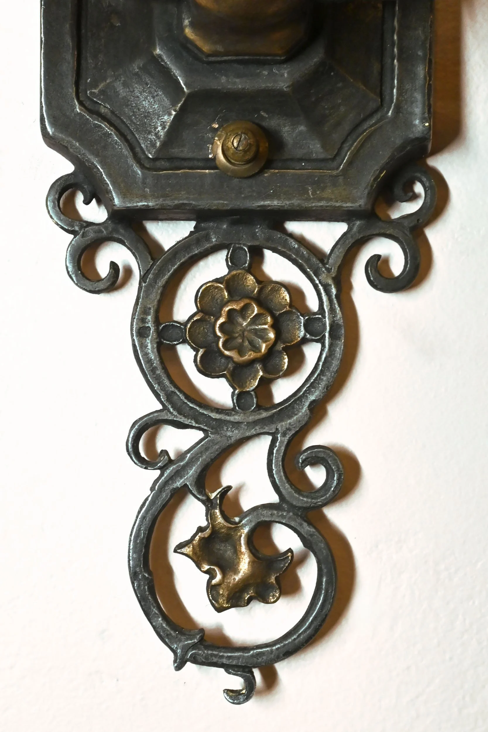 24535+oscar+bach+floral+scroll+back+sconces+2.jpg