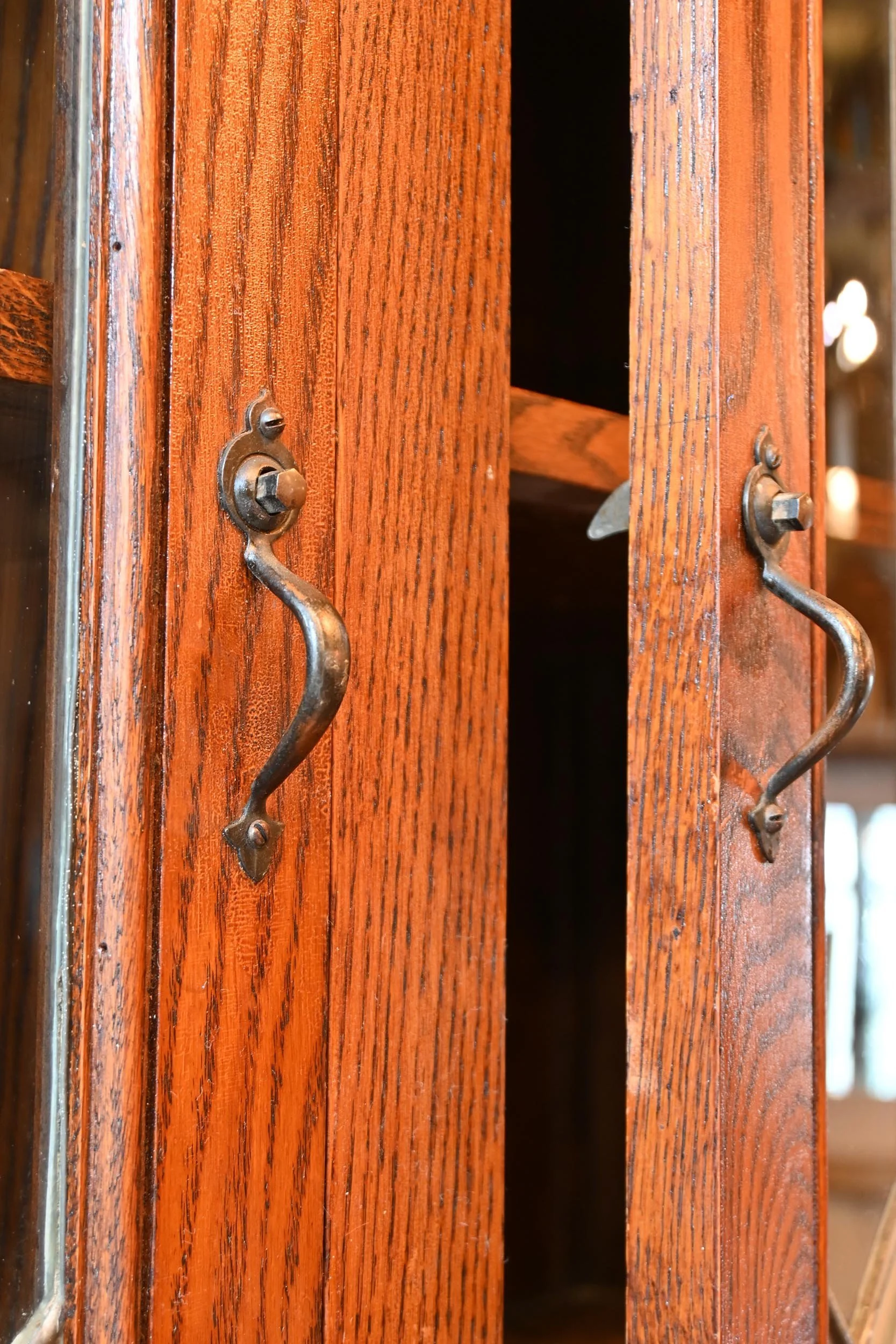 24450+builtin+leaded+glass+fluer+doors+4.jpg