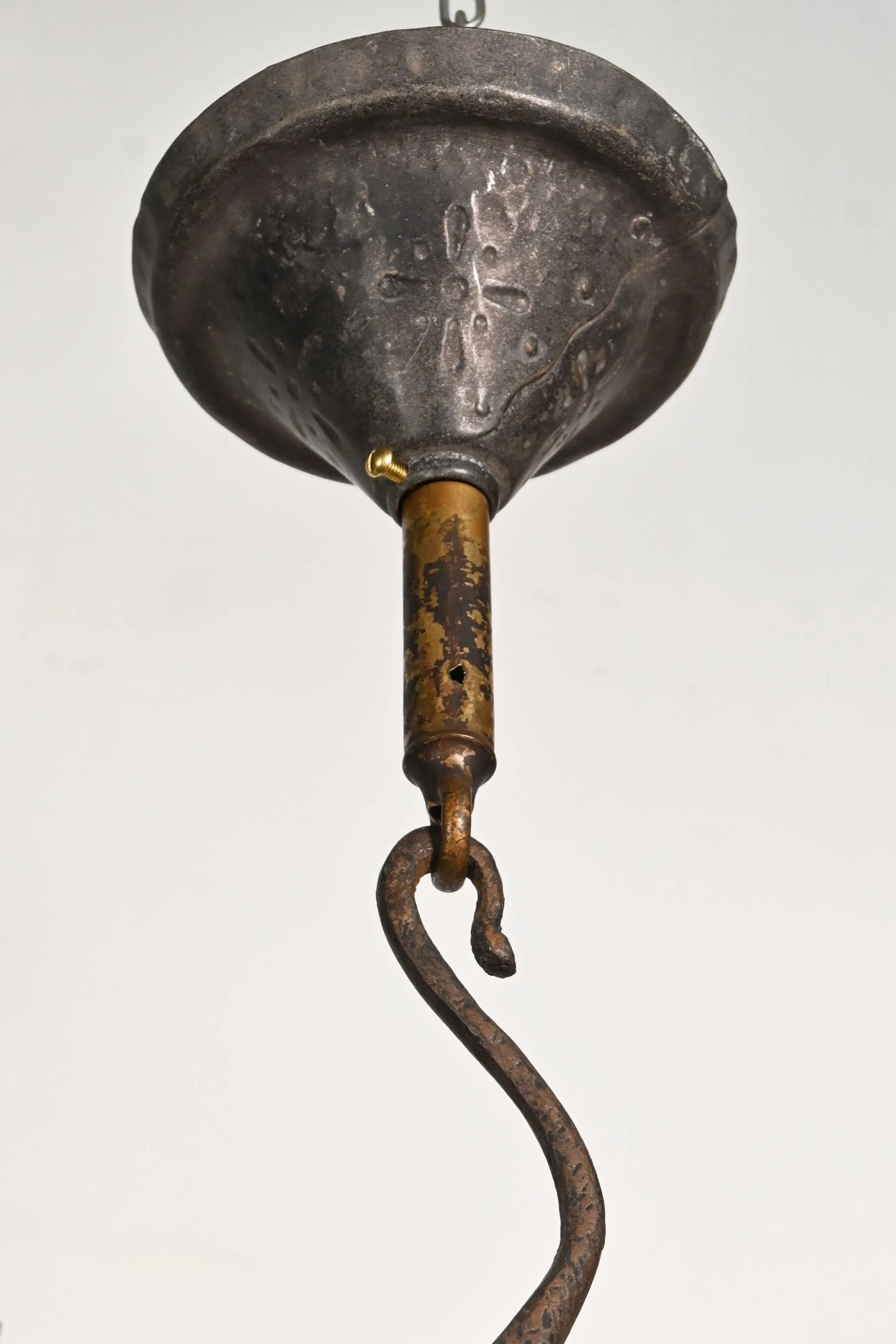 24744+cast+iron+three+candle+hammered+tudor+chandelier+4.jpg
