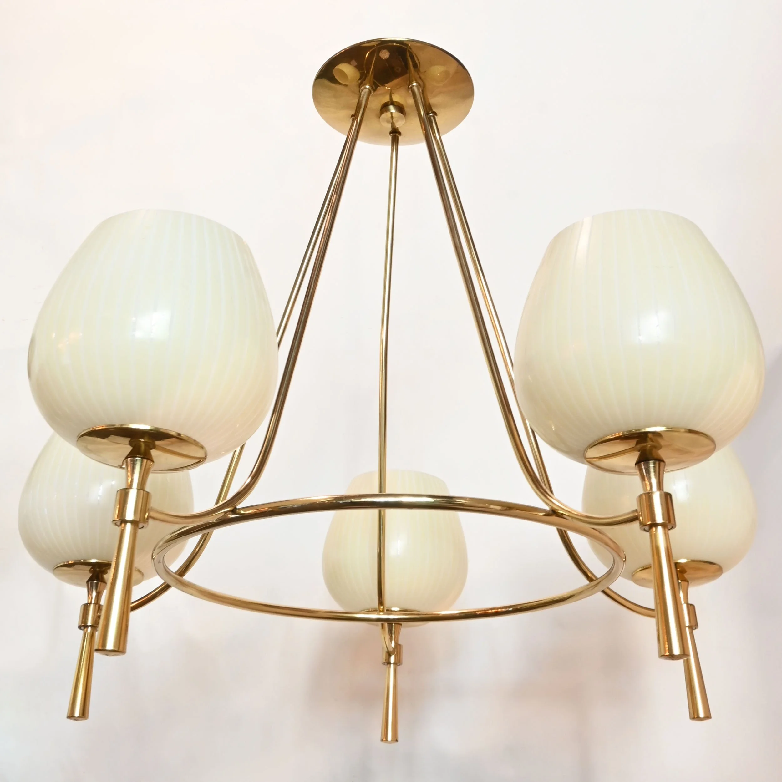 24236+lightolier+midcentury+modern+five+shade+brass+chandelier+2.jpg