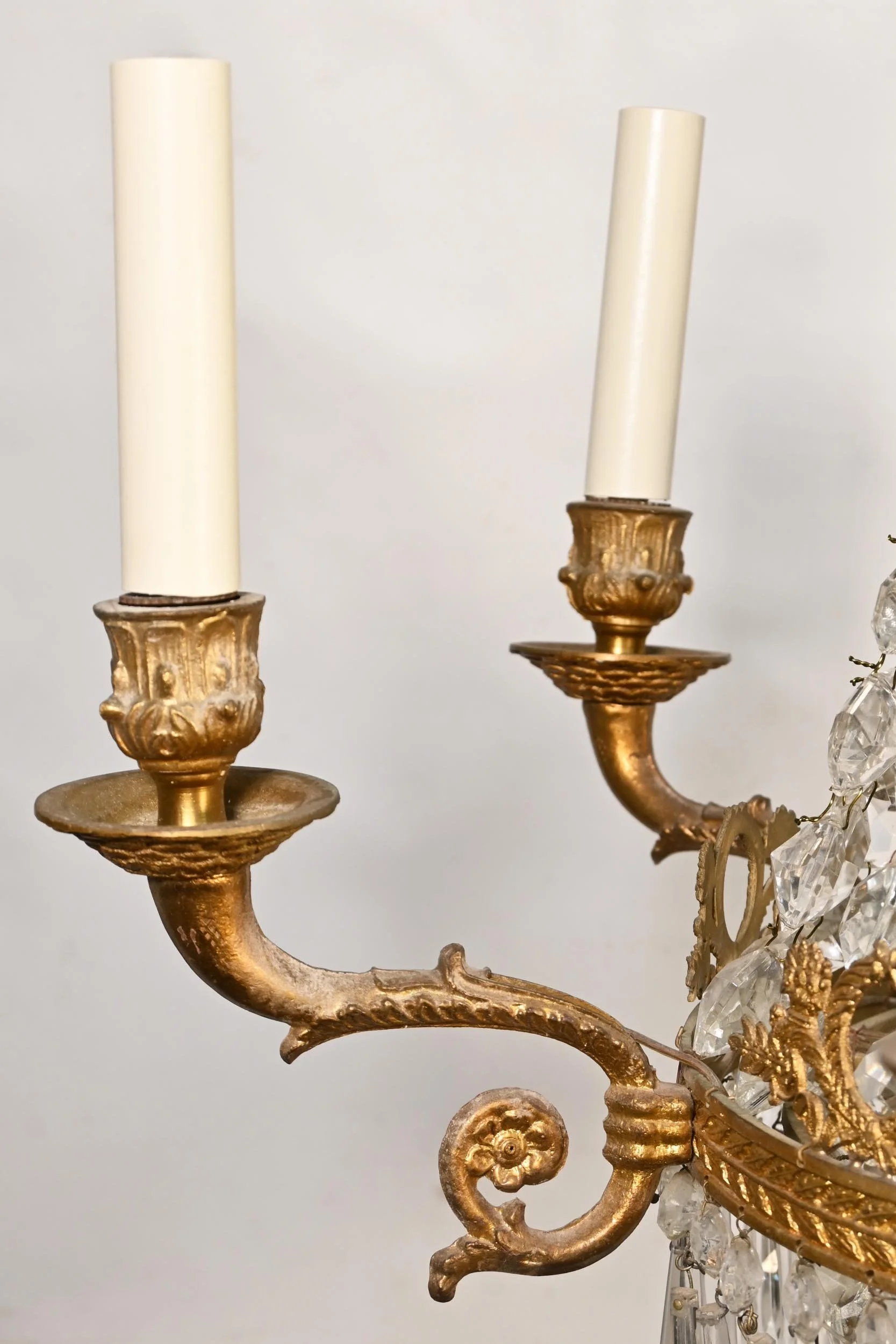 24924+cast+brass+hollywood+six+candle+regency+spanish+brass+crystal+chandelier+3.jpg