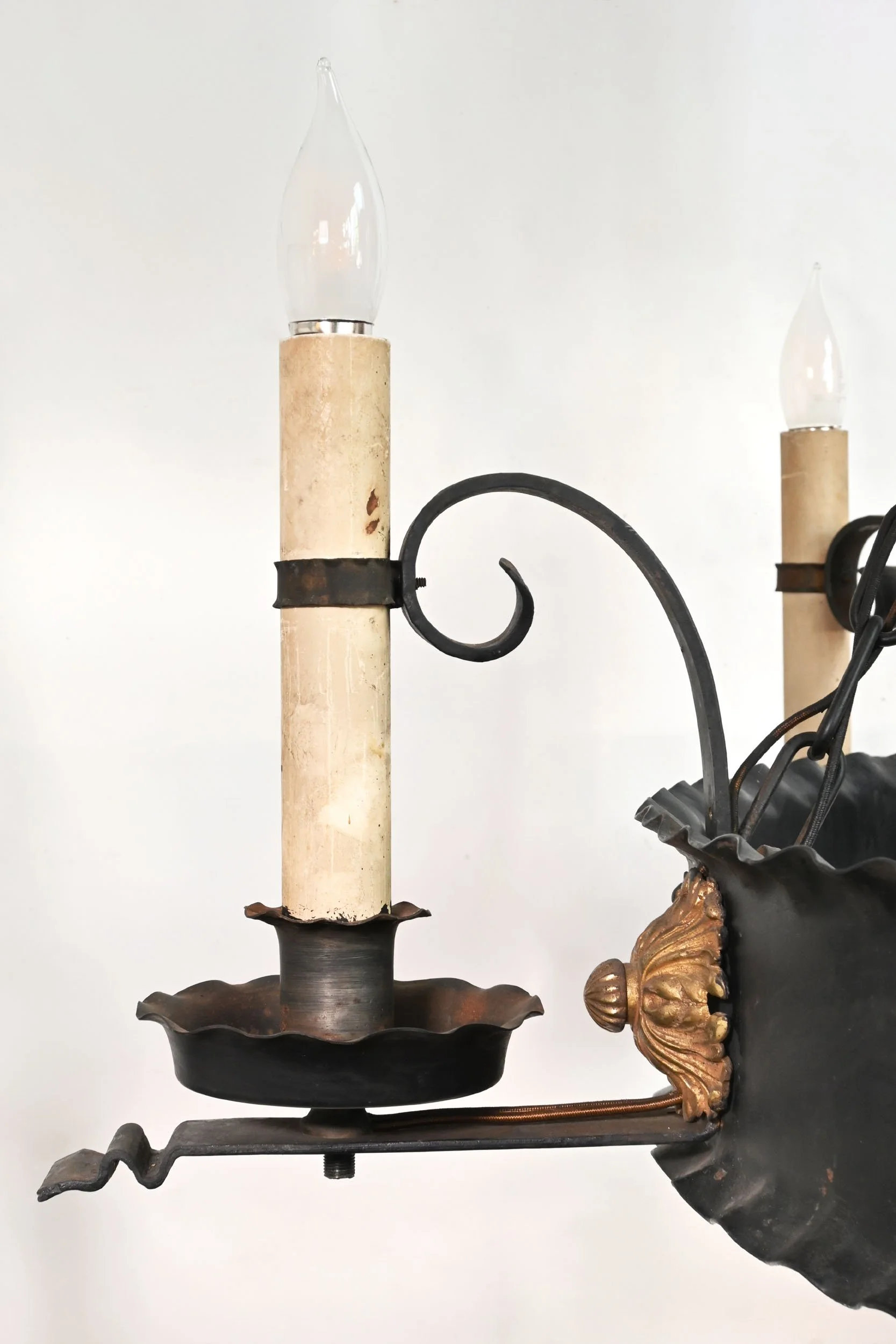 24996+44+inch+cast+iron+and+brass+six+candle+tudor+chandelier+3.jpg