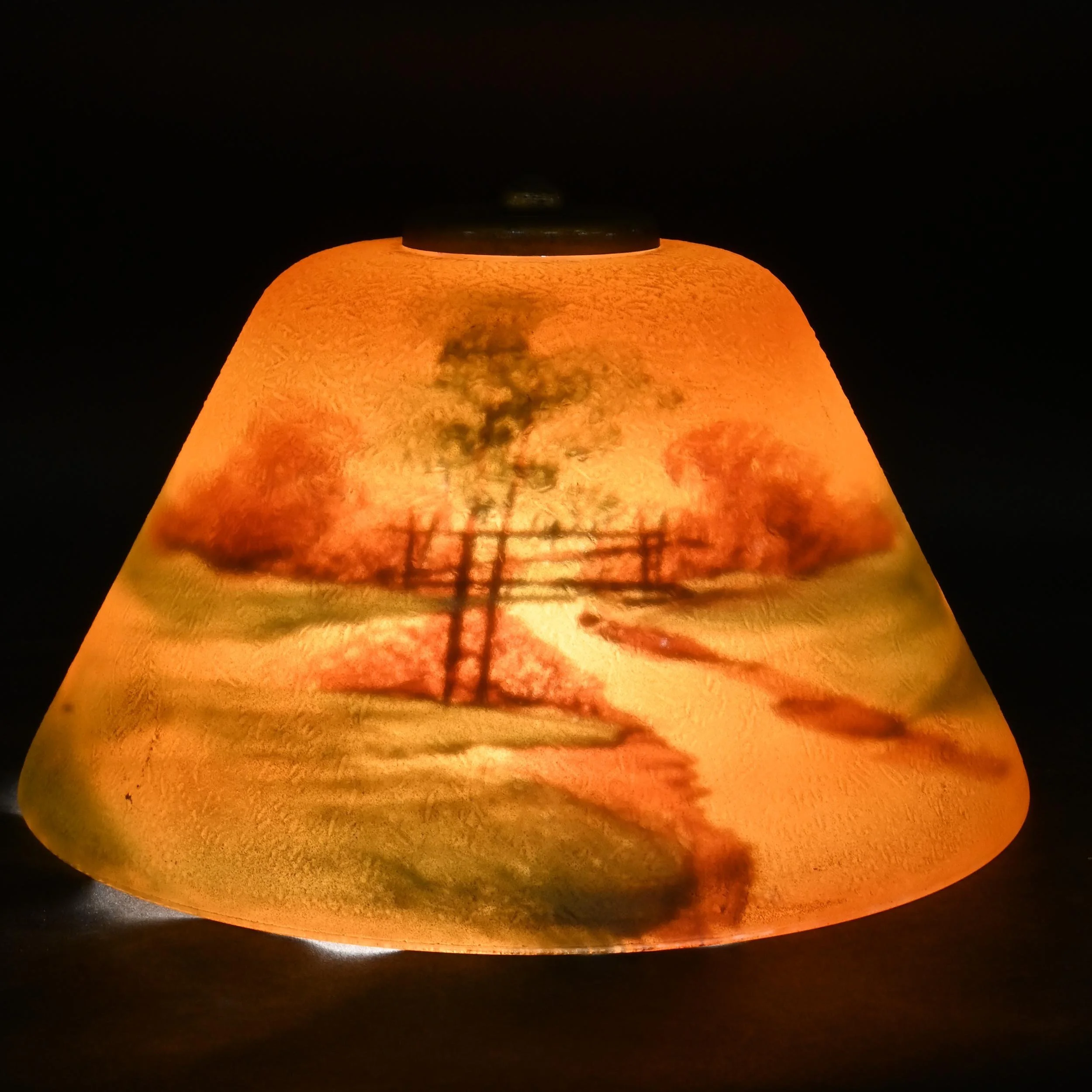 25046+gilt+boudoir+reverse+painted+lamp+3.jpg