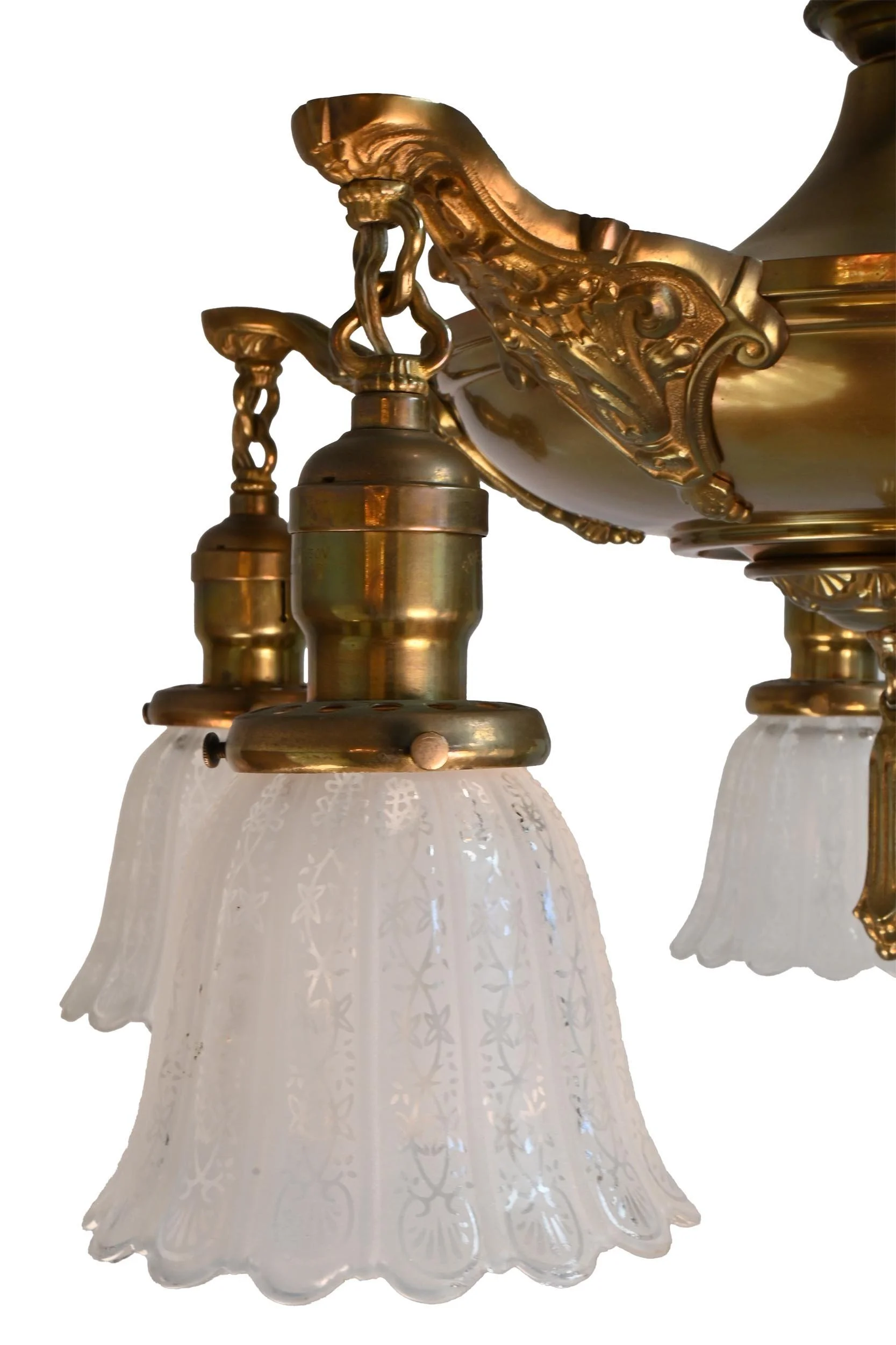 62940+brass+5+arm+and+shade+pan+fixture+1.jpg
