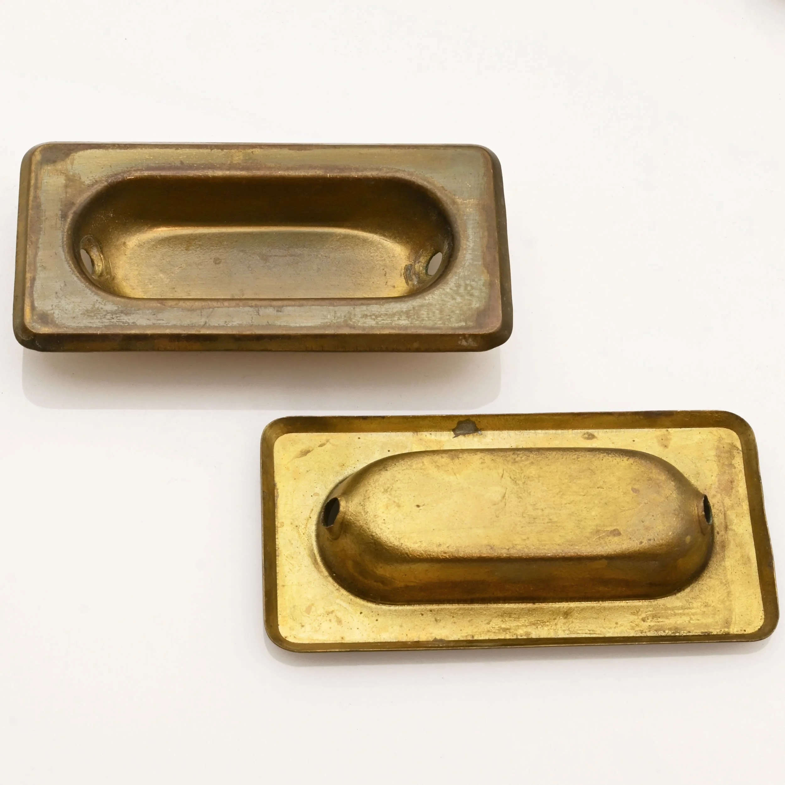 25218+stamped+brass+rounded+rectangular+window+lift+2.jpg