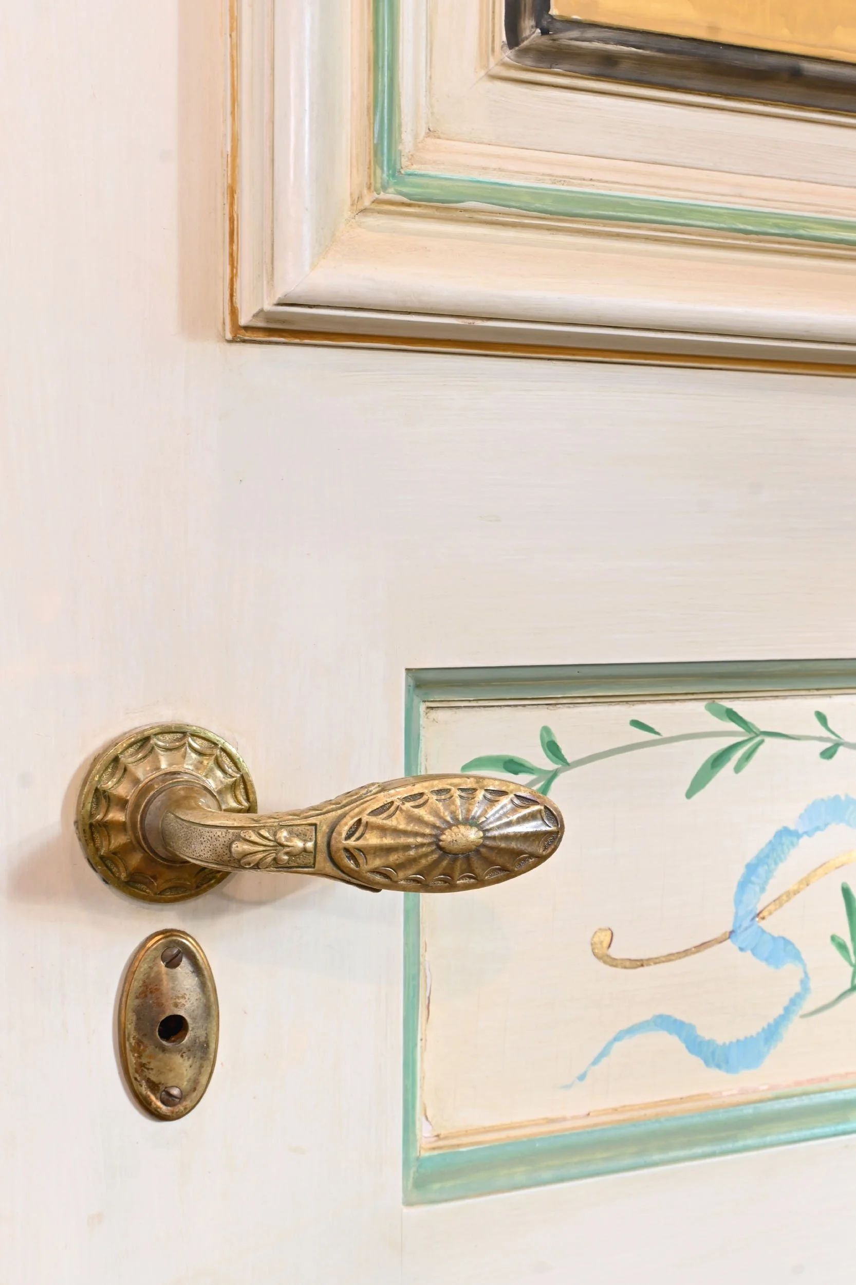 25185+ornate+hand+painted+tall+door+with+secondary+louvered+door+3.jpg