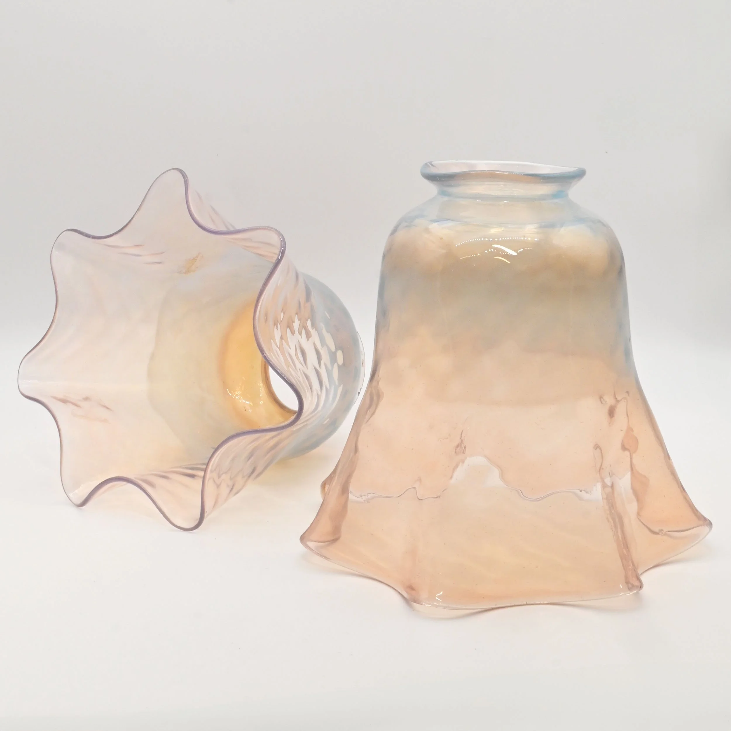 26066+peach+and+blue+vaseline+glass+shade+1.jpg