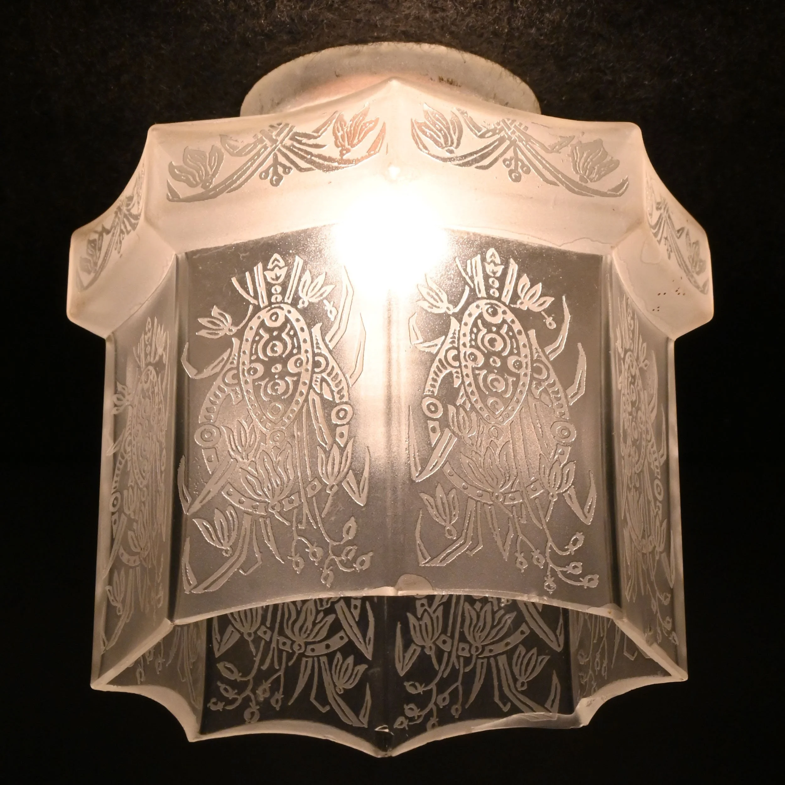 26063+octagonal+frosted+shade+with+etched+grass+motif+4.jpg
