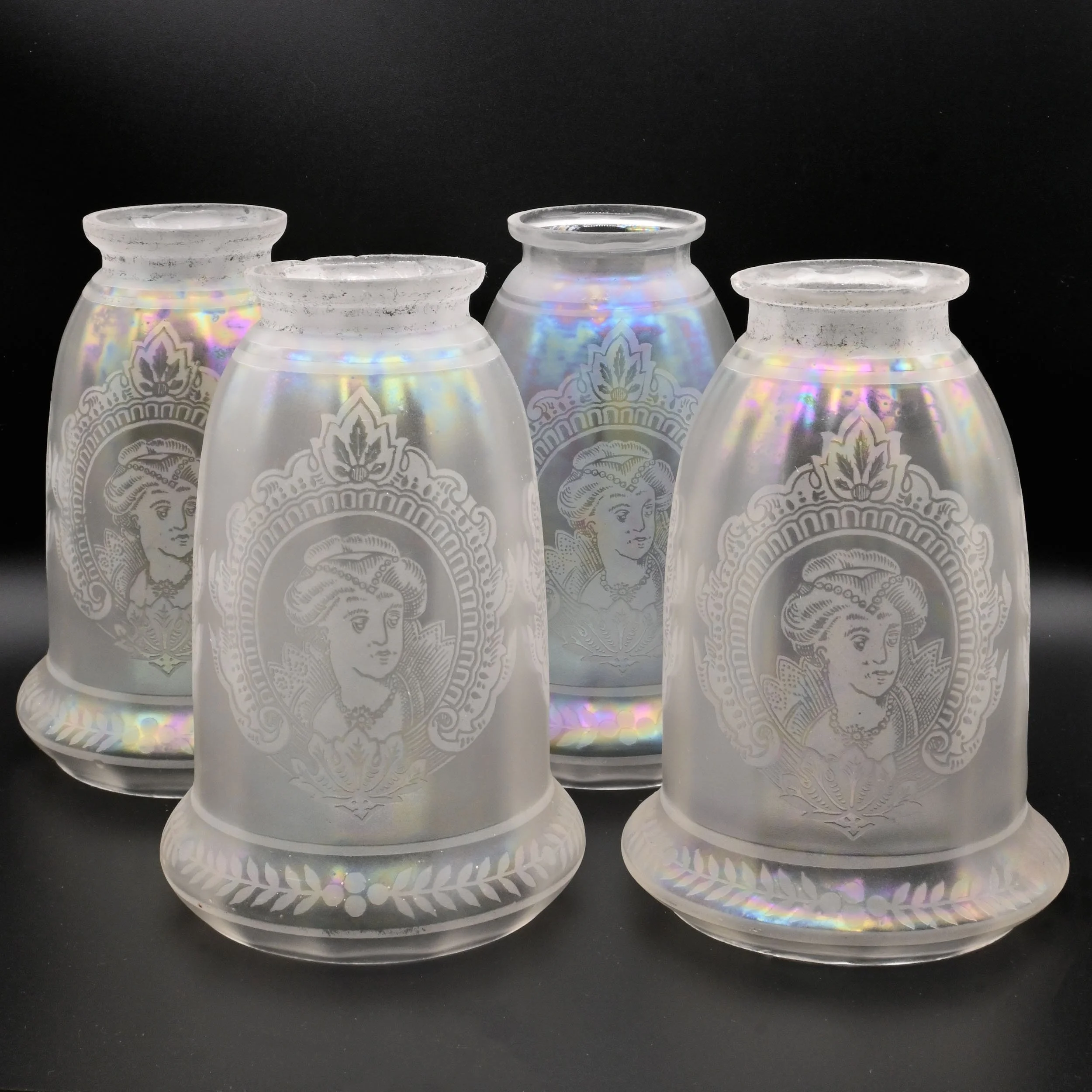 26062+iridescent+frosted+shade+with+etched+portrait+2.jpg