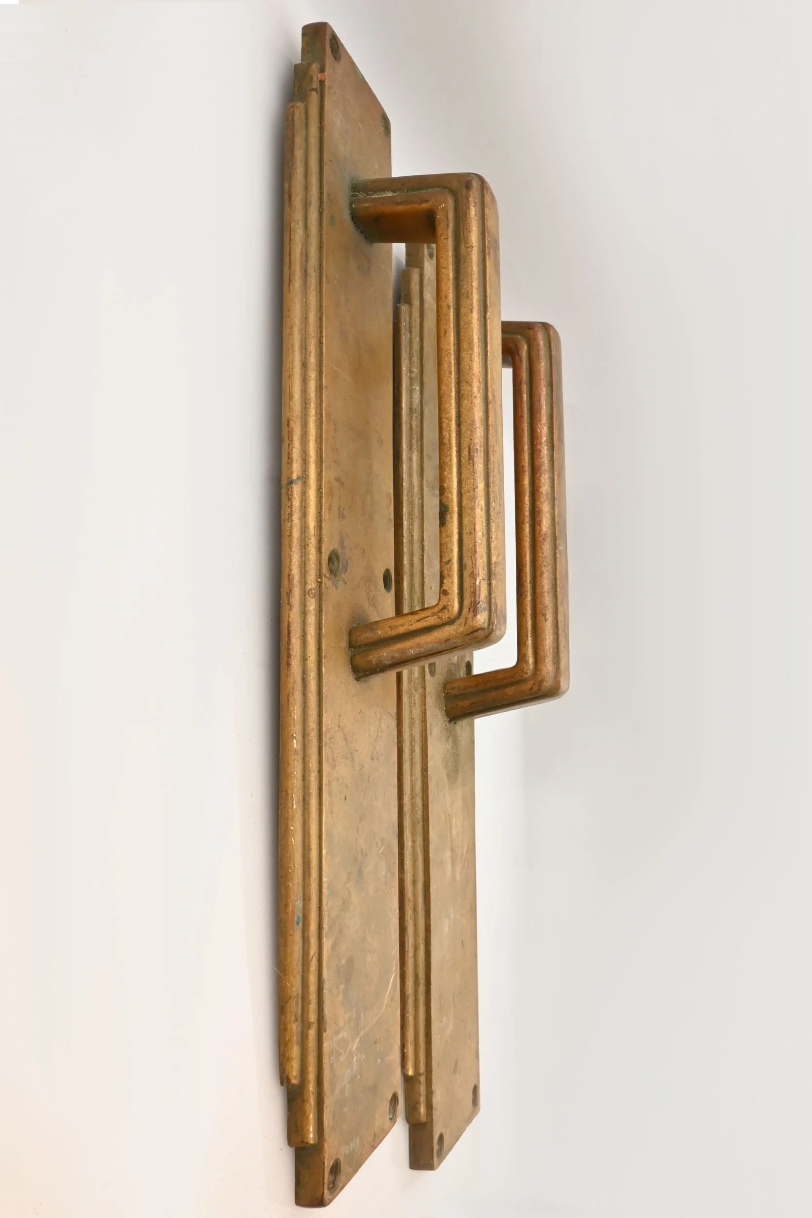 25242+cast+brass+sargent+mfg+art+deco+door+pull+pair+2.jpg