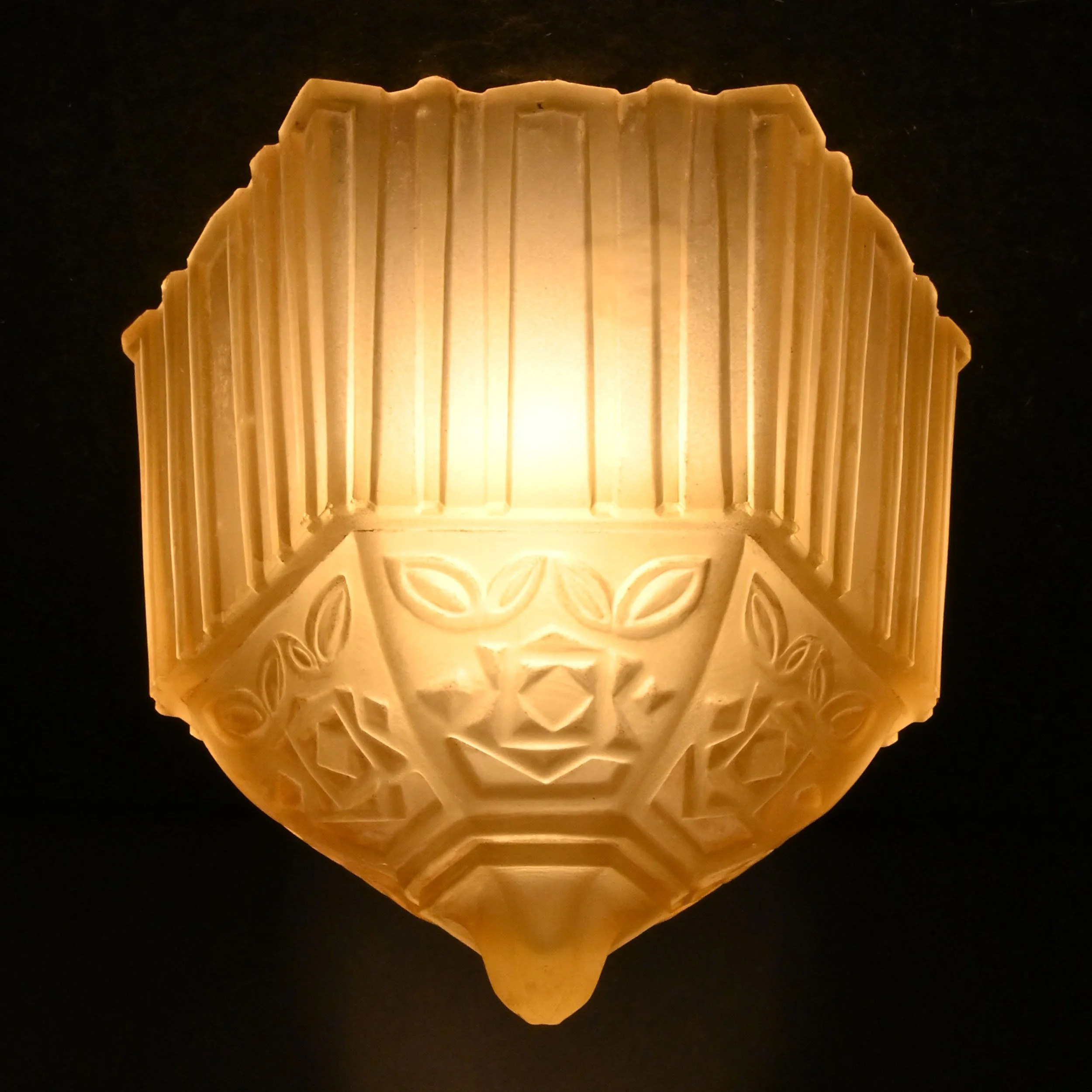 26100+amber+hexagonal+enclosed+cast+glass+slip+shade+4.jpg