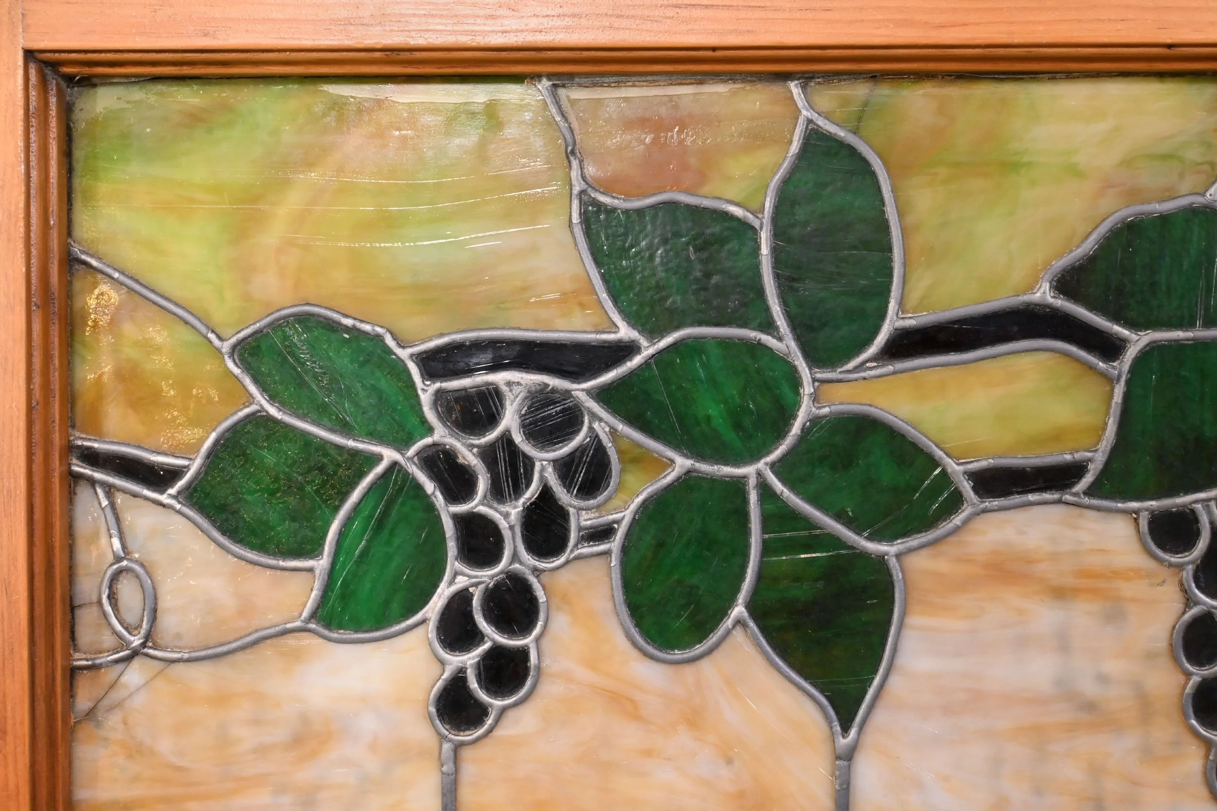 25263+stained+and+slag+leaded+glass+grape+window+with+vines+2.jpg