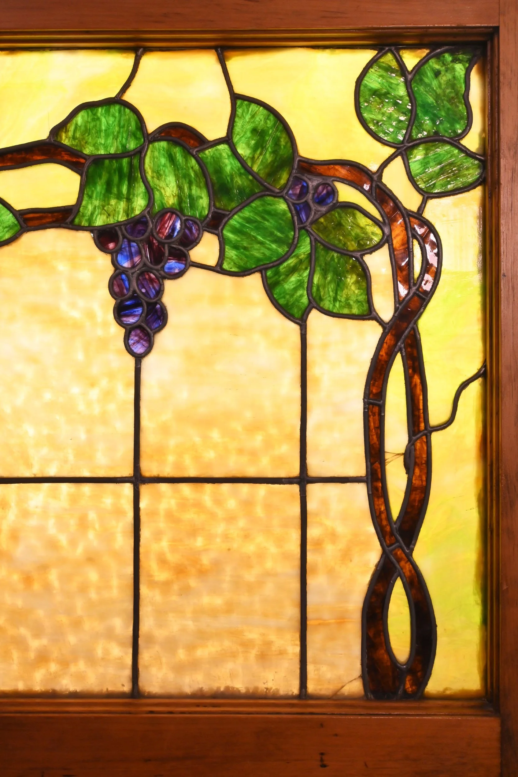 25263+stained+and+slag+leaded+glass+grape+window+with+vines+5.jpg