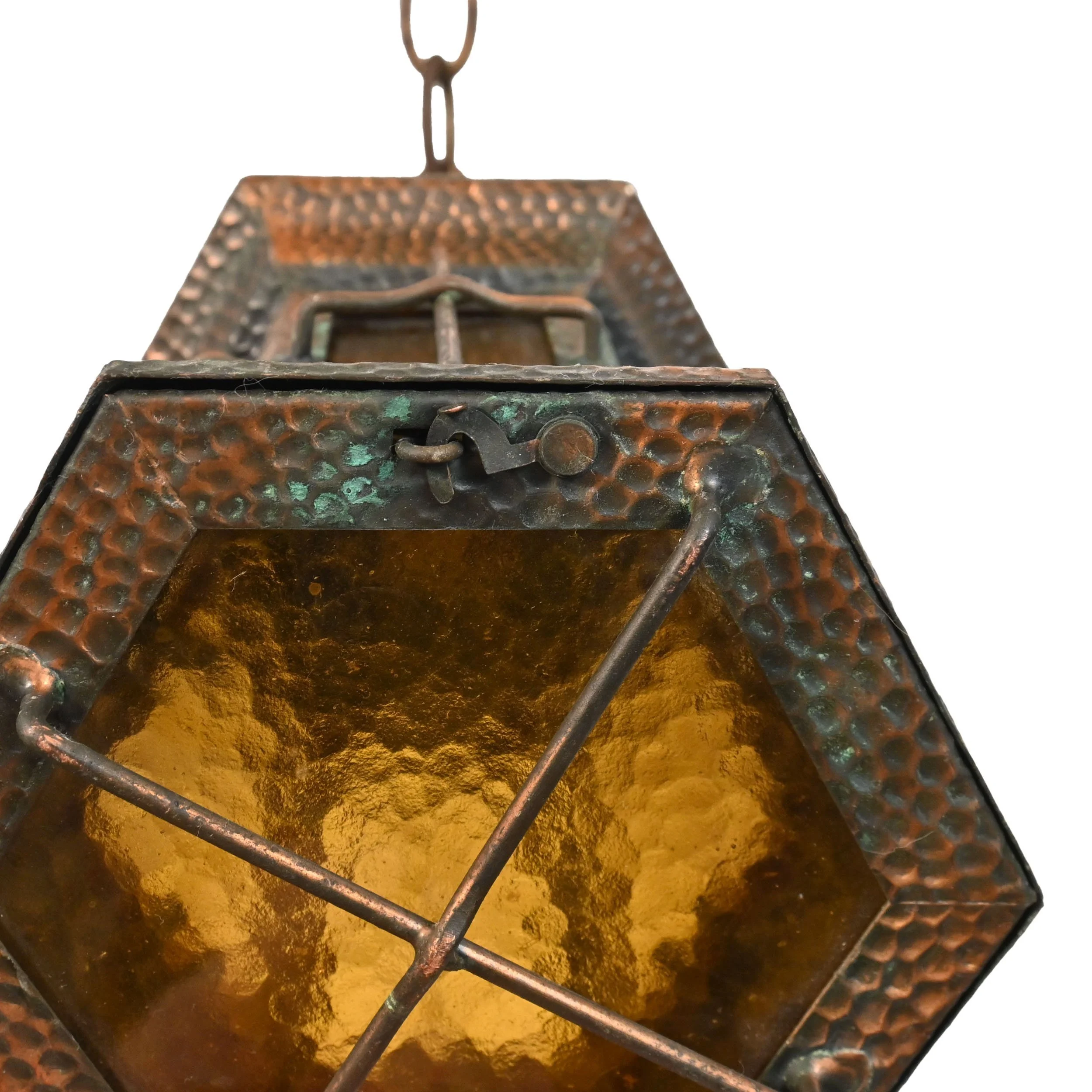 25289+hammered+copper+cottage+pendant+with+textured+amber+glass+5.jpg