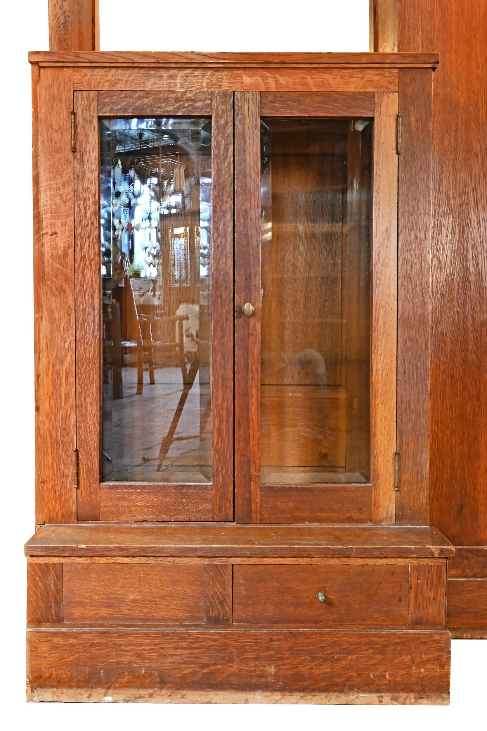 beveled+doors+and+drawers+room+divider+5.jpg
