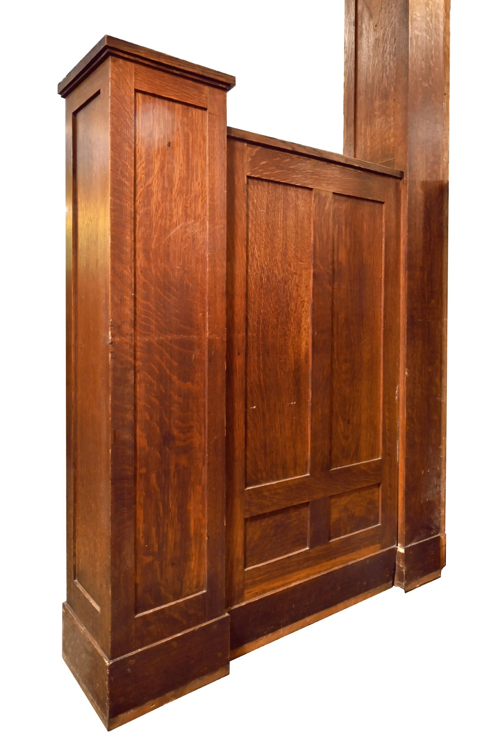 25337+dark+oak+built+in+room+divider+with+leaded+glass+cabinets+5.jpg