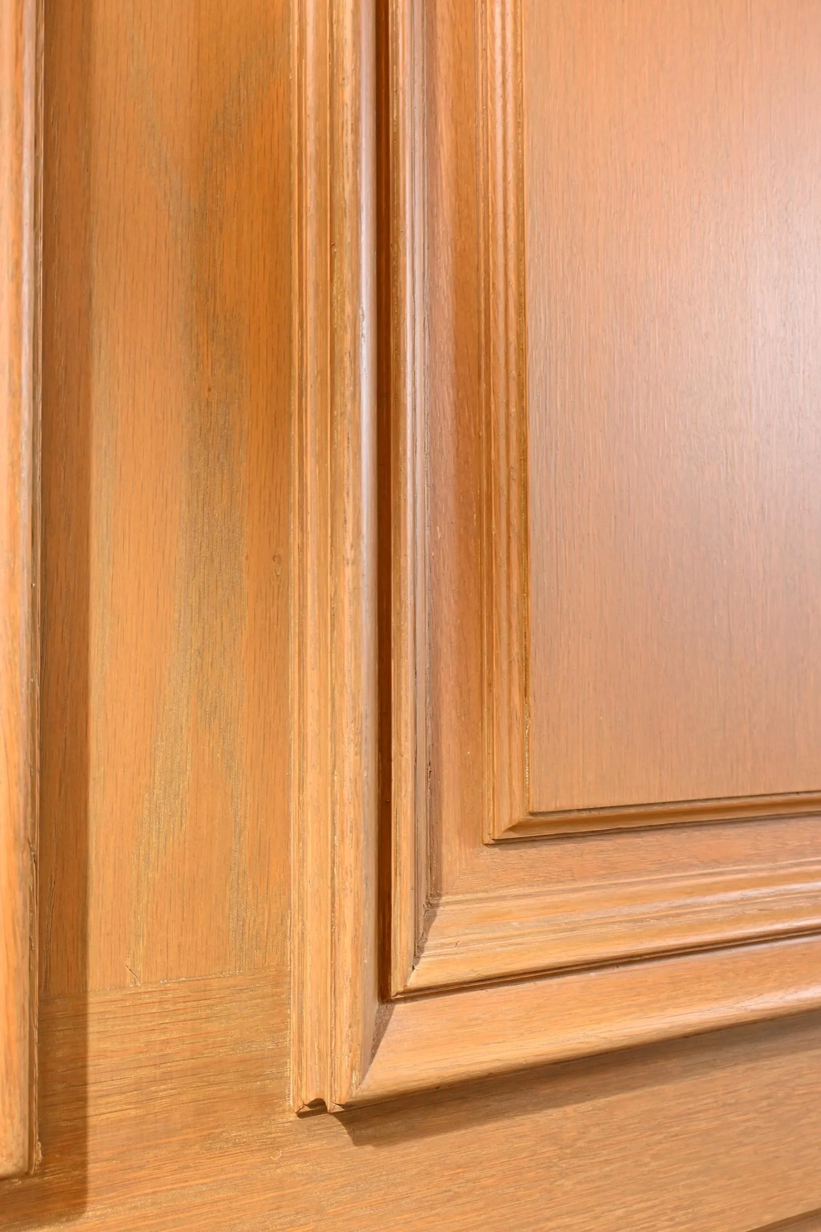 25191+center+tall+oak+panel+detail+2.jpg
