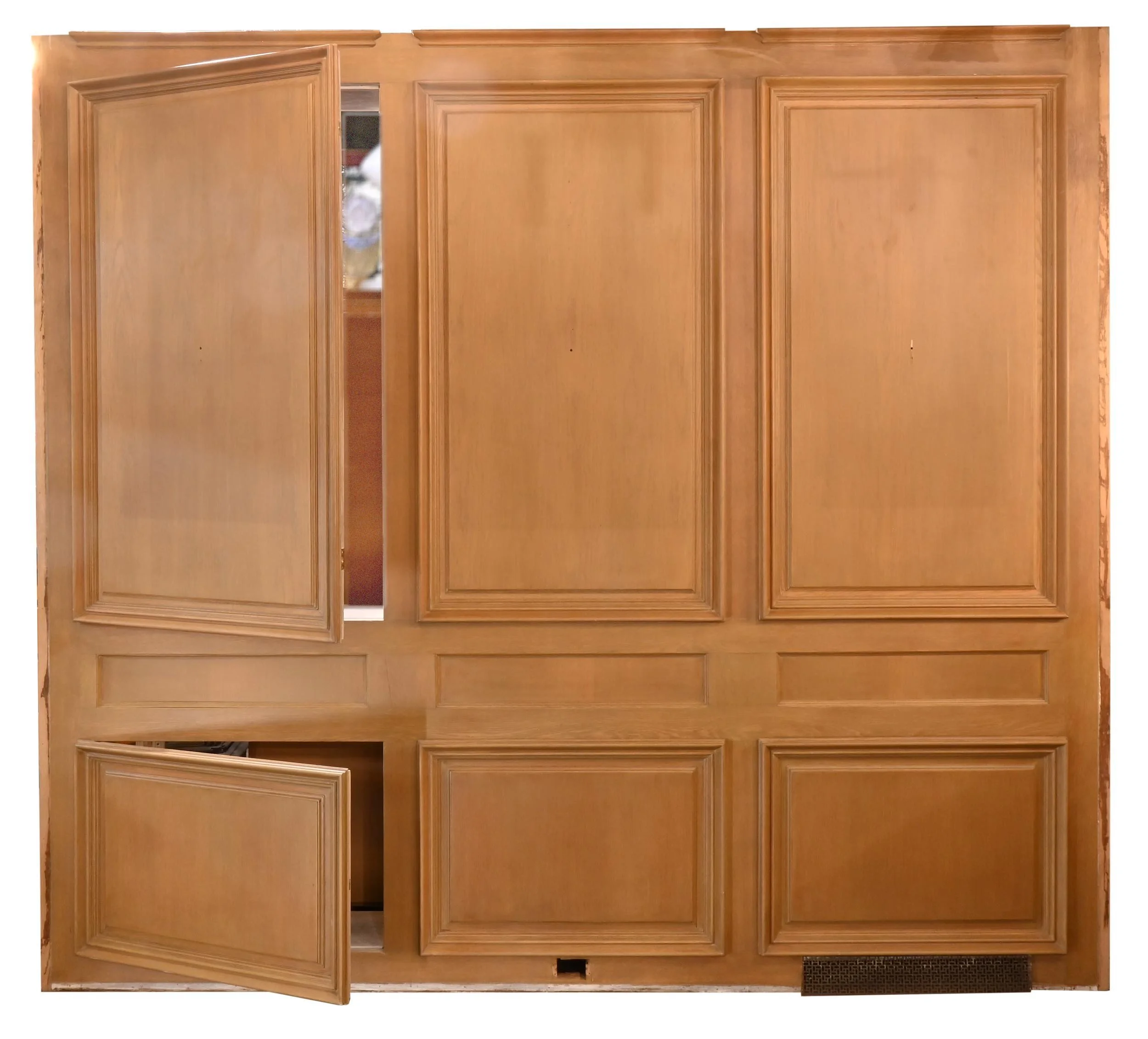 25195+paneled+oak+wall+hidden+bookcases+5.jpg