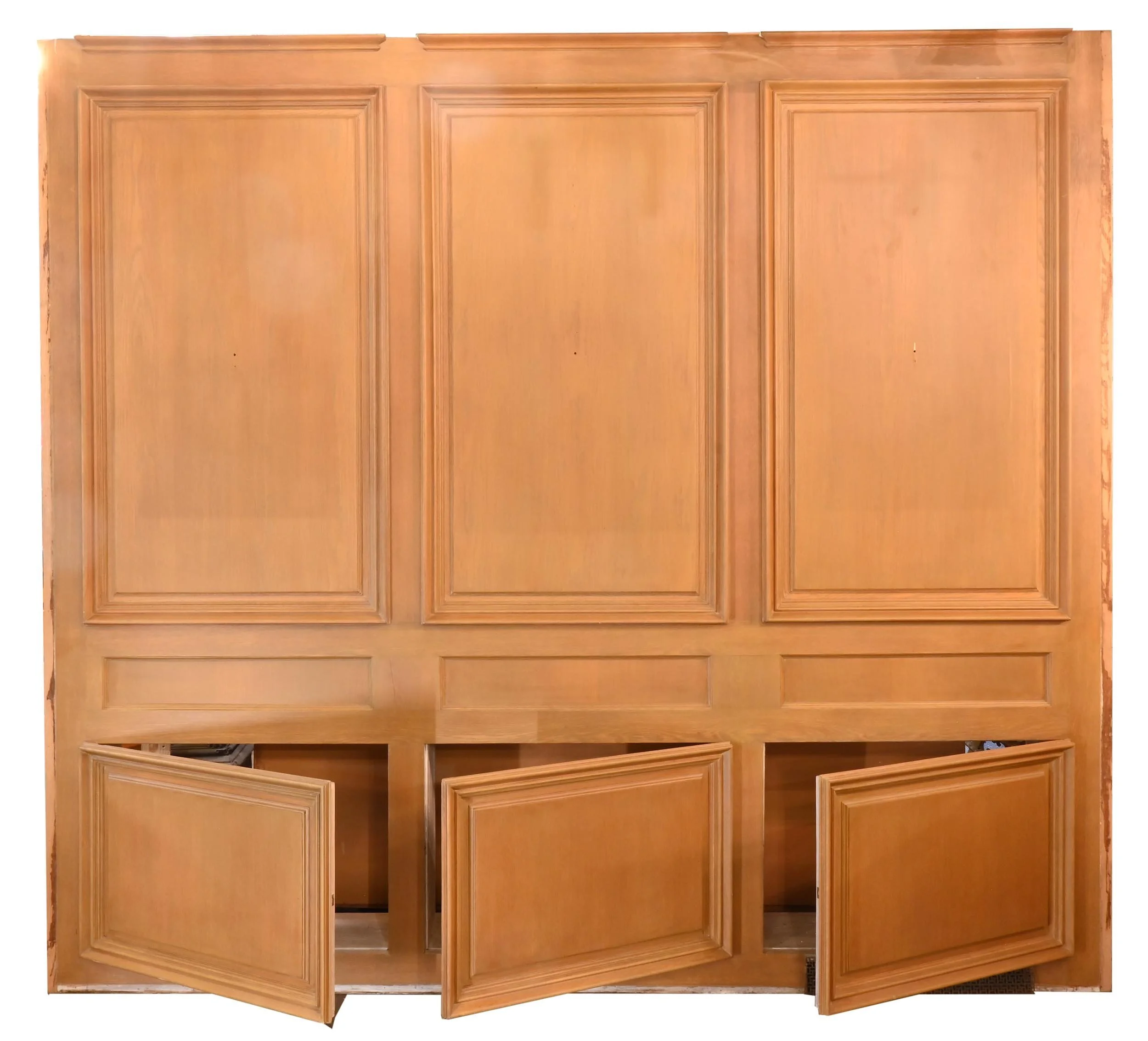 25195+paneled+oak+wall+hidden+bookcases+3.jpg